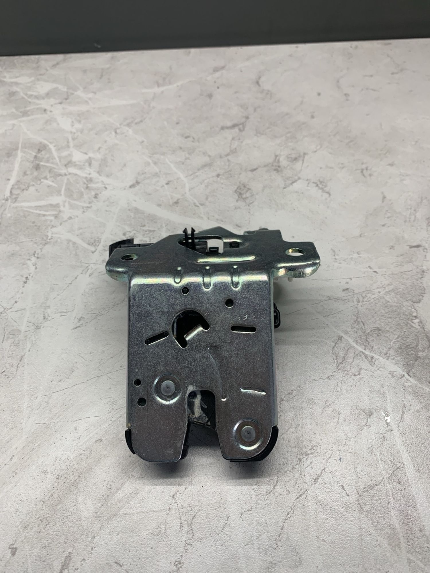 https://ycs.partsauto.market/partsauto-images/thmbs/userImages/6ab8ea4394fc0aced0b69382a3e61955/part/6a36b53c-98d8-4694-ab1b-fb5aeac8983e_1773406682499.jpg