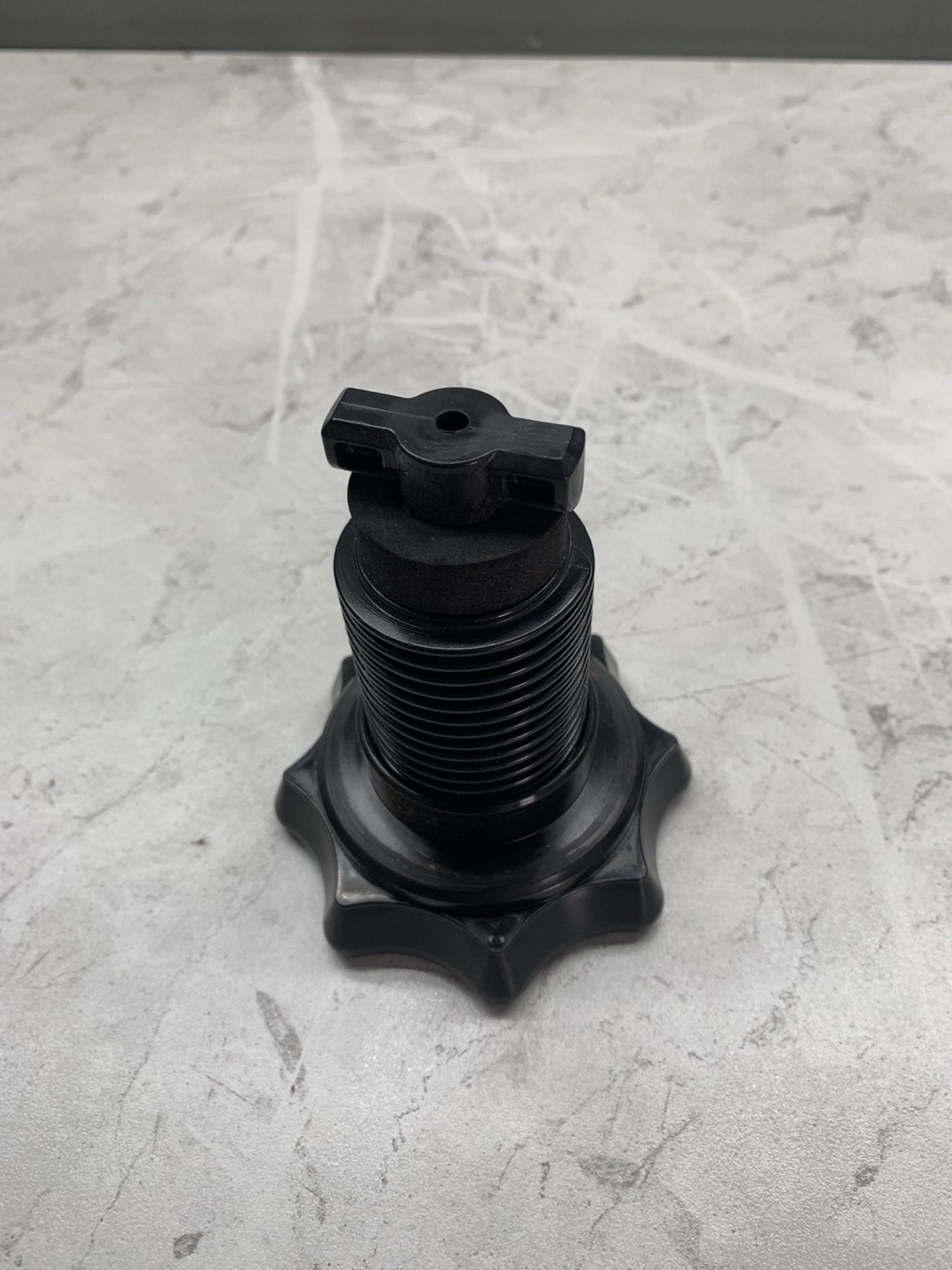 https://ycs.partsauto.market/partsauto-images/thmbs/userImages/6ab8ea4394fc0aced0b69382a3e61955/part/6c2c510e-45b2-41de-8df4-86ad86883f0a_1773750157904.jpg