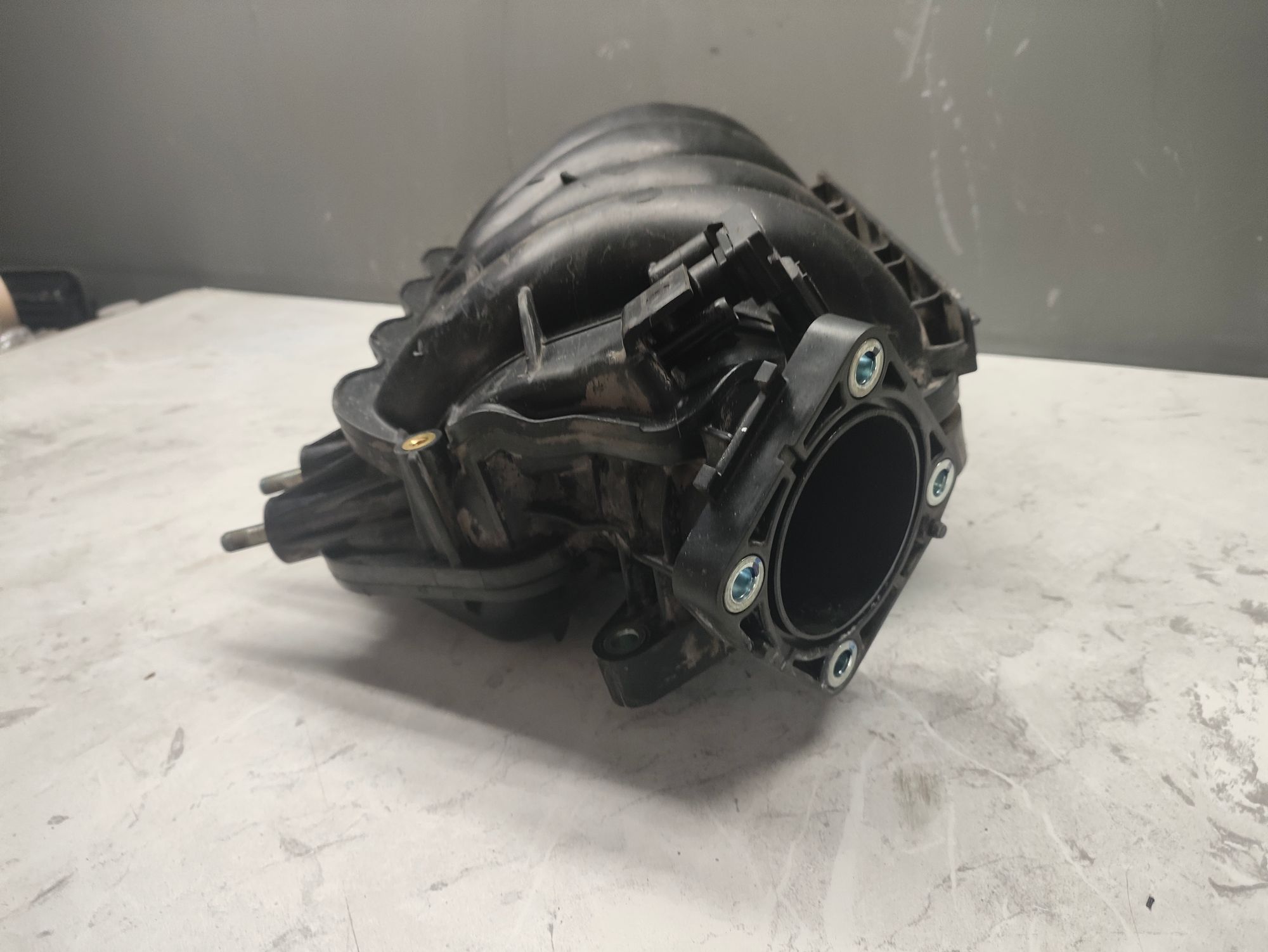 https://ycs.partsauto.market/partsauto-images/thmbs/userImages/6ab8ea4394fc0aced0b69382a3e61955/part/6fabd78f-0d19-487a-89a9-f16e29bafbc5_1778508214479.jpg