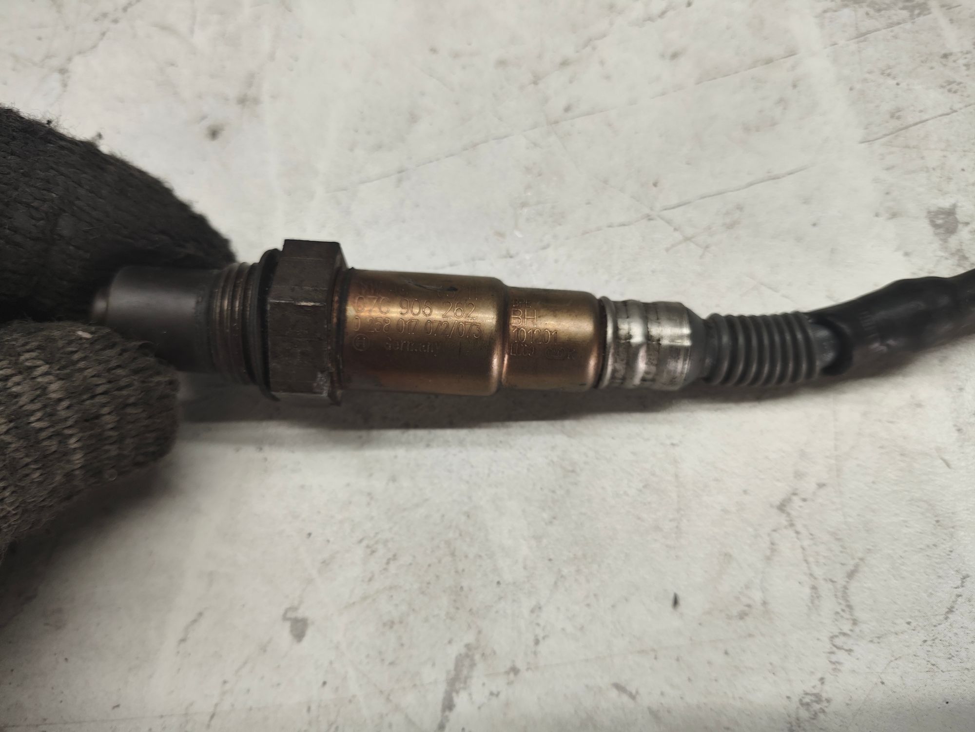 https://ycs.partsauto.market/partsauto-images/thmbs/userImages/6ab8ea4394fc0aced0b69382a3e61955/part/73a969a8-79ab-490b-bdba-e3b80a77c723_1778920010906.jpg