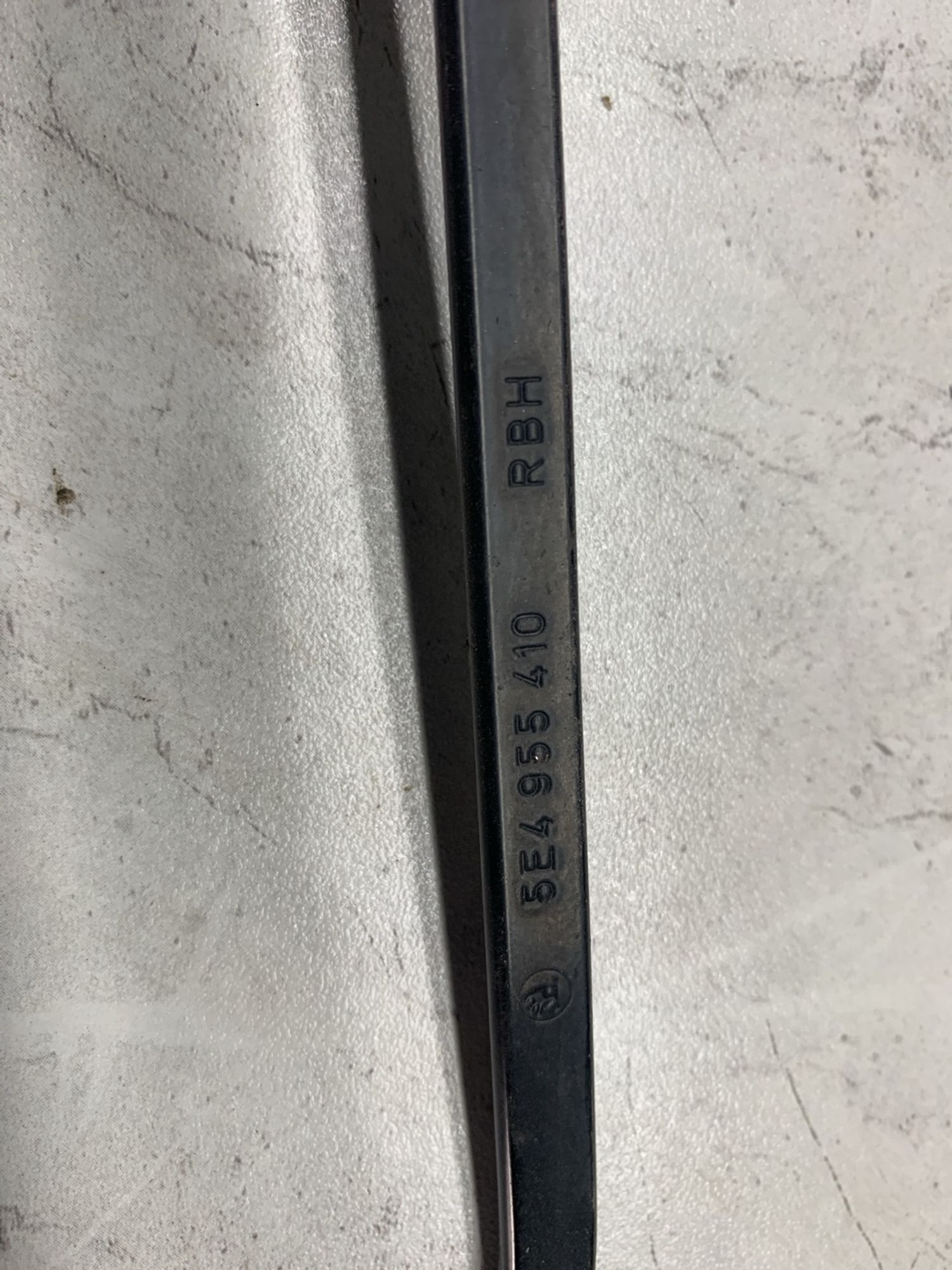 https://ycs.partsauto.market/partsauto-images/thmbs/userImages/6ab8ea4394fc0aced0b69382a3e61955/part/751a4801-f78d-48ff-9c7f-f71a7a24e35c_1773681273804.jpg