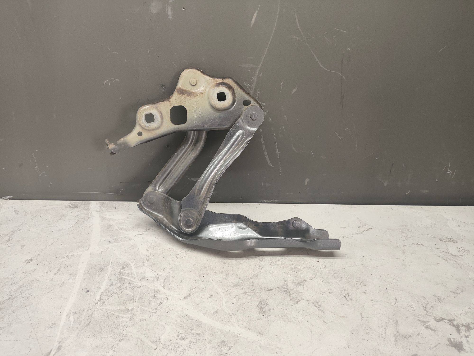 https://ycs.partsauto.market/partsauto-images/thmbs/userImages/6ab8ea4394fc0aced0b69382a3e61955/part/7683109f-538e-4080-90e2-a44ad808b5d5_1778491009449.jpg