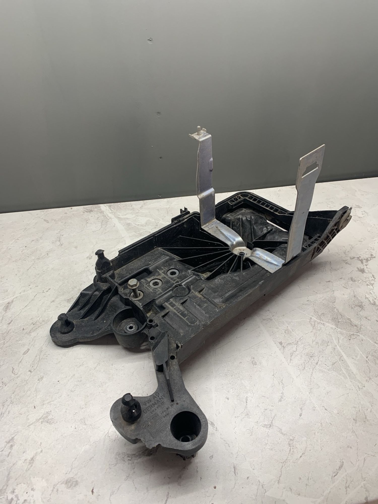 https://ycs.partsauto.market/partsauto-images/thmbs/userImages/6ab8ea4394fc0aced0b69382a3e61955/part/77e612e4-b31f-4245-a476-e40e8e94a793_1773924275365.jpg
