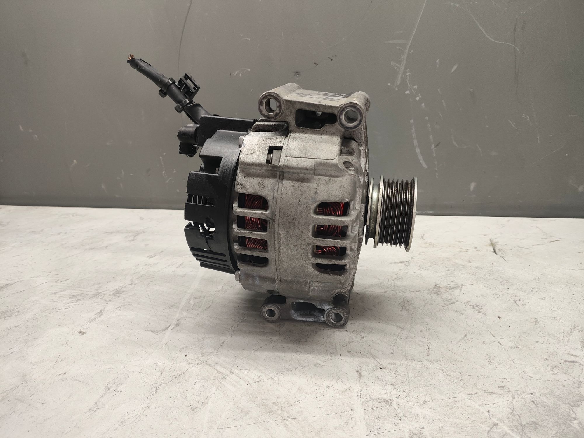 https://ycs.partsauto.market/partsauto-images/thmbs/userImages/6ab8ea4394fc0aced0b69382a3e61955/part/7850dba5-7202-41b9-9c7b-6b71e41b983a_1778929425195.jpg