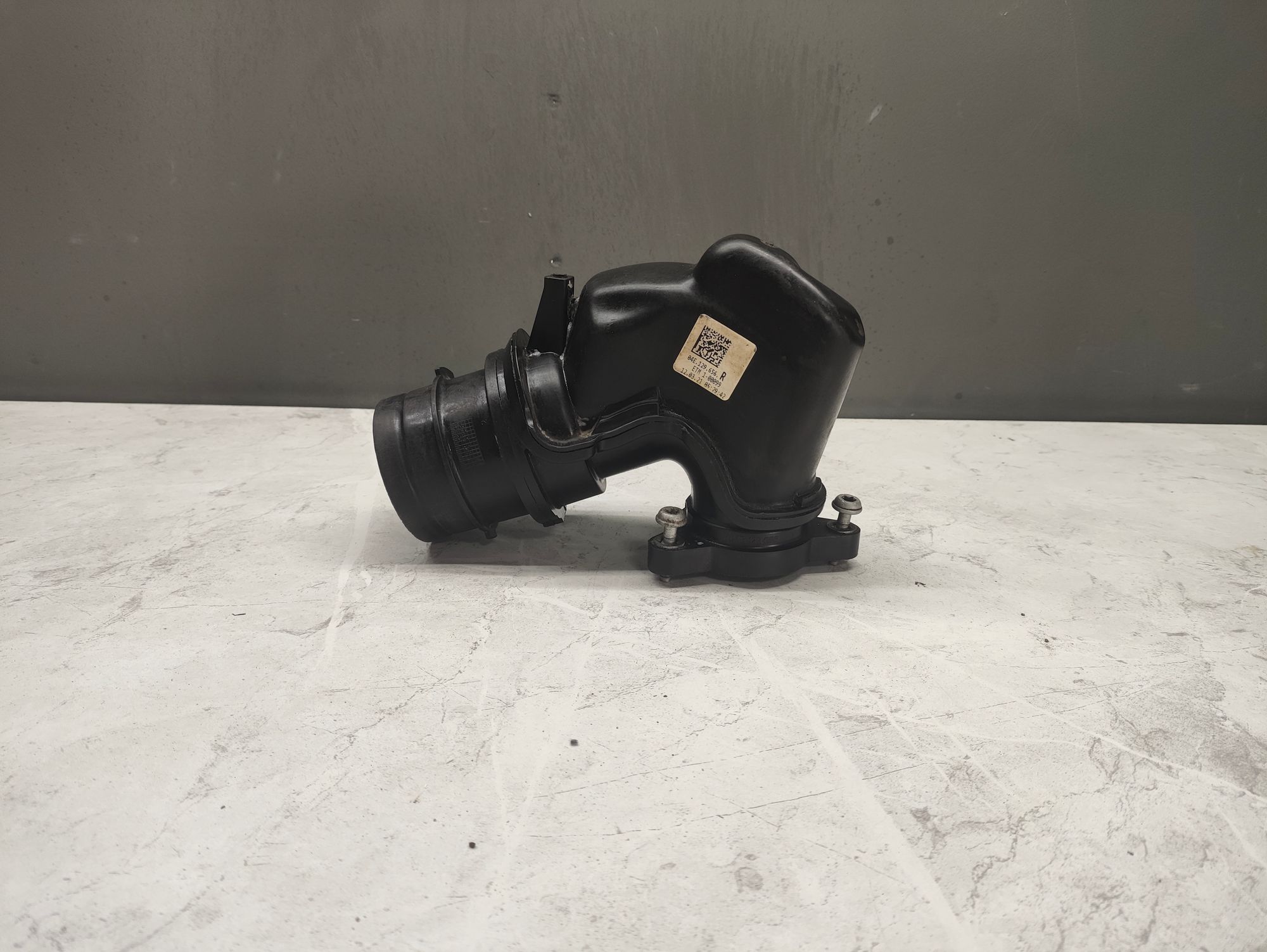 https://ycs.partsauto.market/partsauto-images/thmbs/userImages/6ab8ea4394fc0aced0b69382a3e61955/part/79803c9b-c81b-4f95-92e0-1110ea54da22_1775739009971.jpg