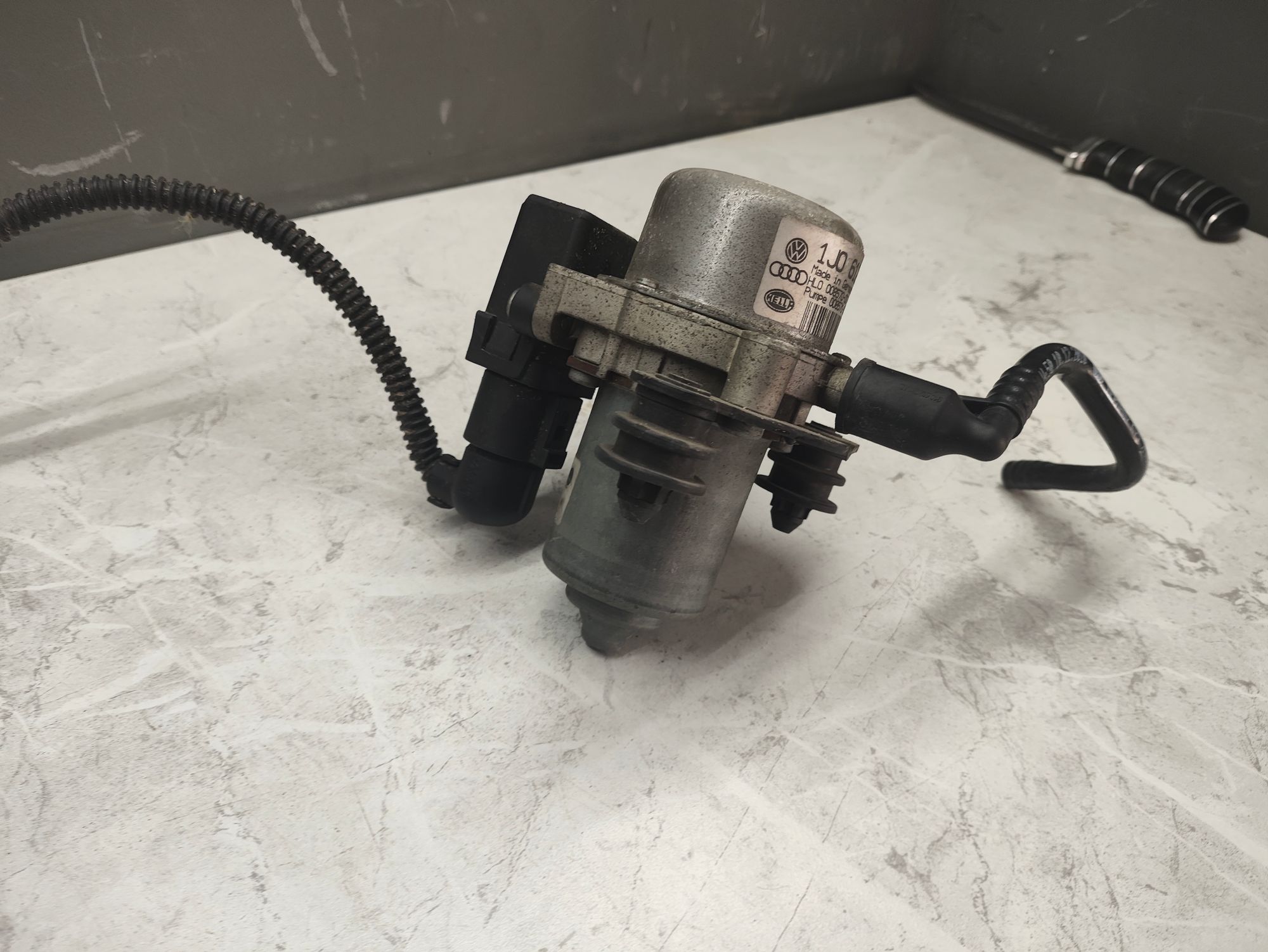 https://ycs.partsauto.market/partsauto-images/thmbs/userImages/6ab8ea4394fc0aced0b69382a3e61955/part/7aff3ded-d39e-40a6-9aa6-b9af7a6cfa87_1778579945783.jpg