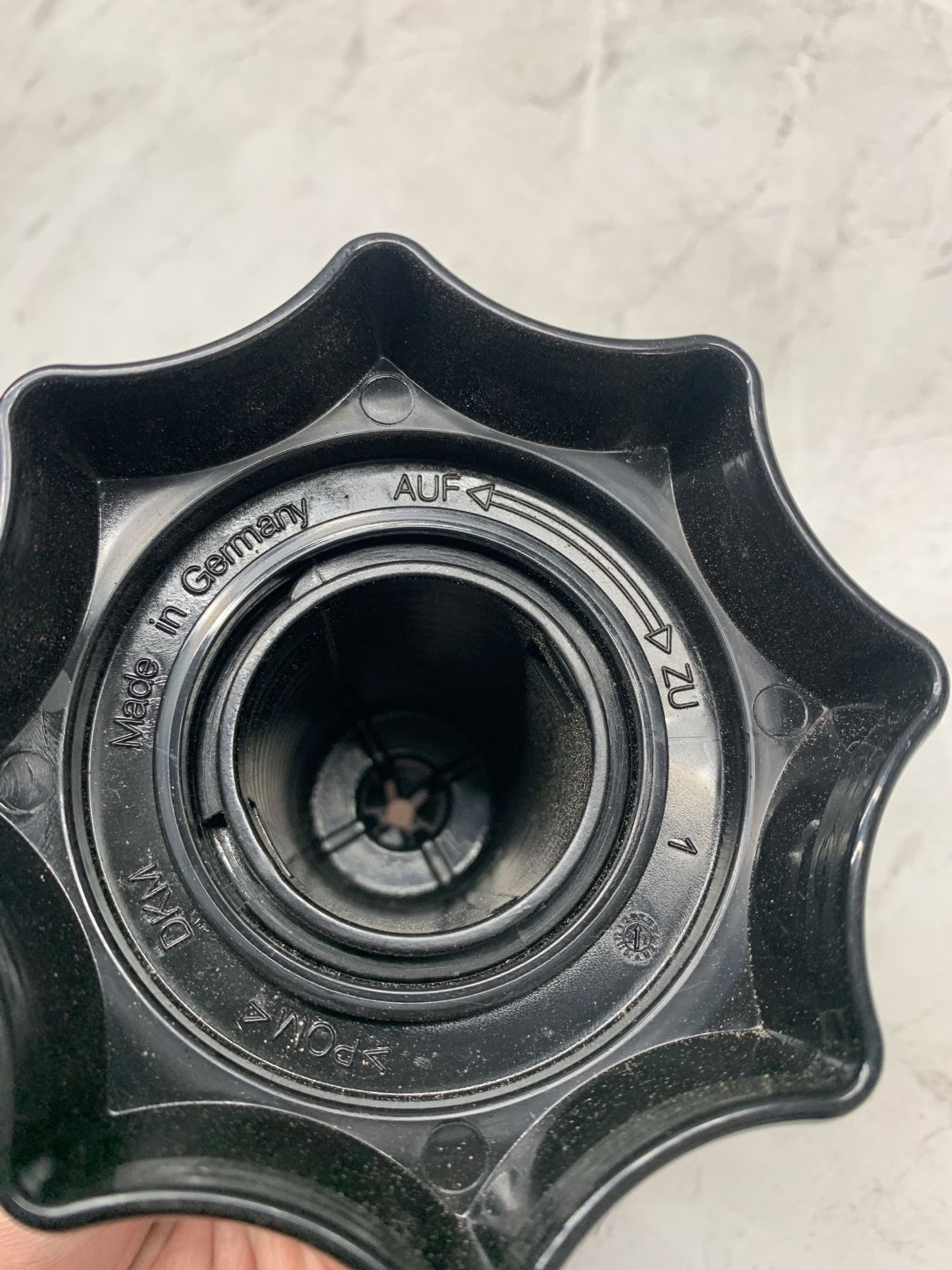 https://ycs.partsauto.market/partsauto-images/thmbs/userImages/6ab8ea4394fc0aced0b69382a3e61955/part/7c789ab5-049b-4c97-86af-07db6177326d_1773750207788.jpg