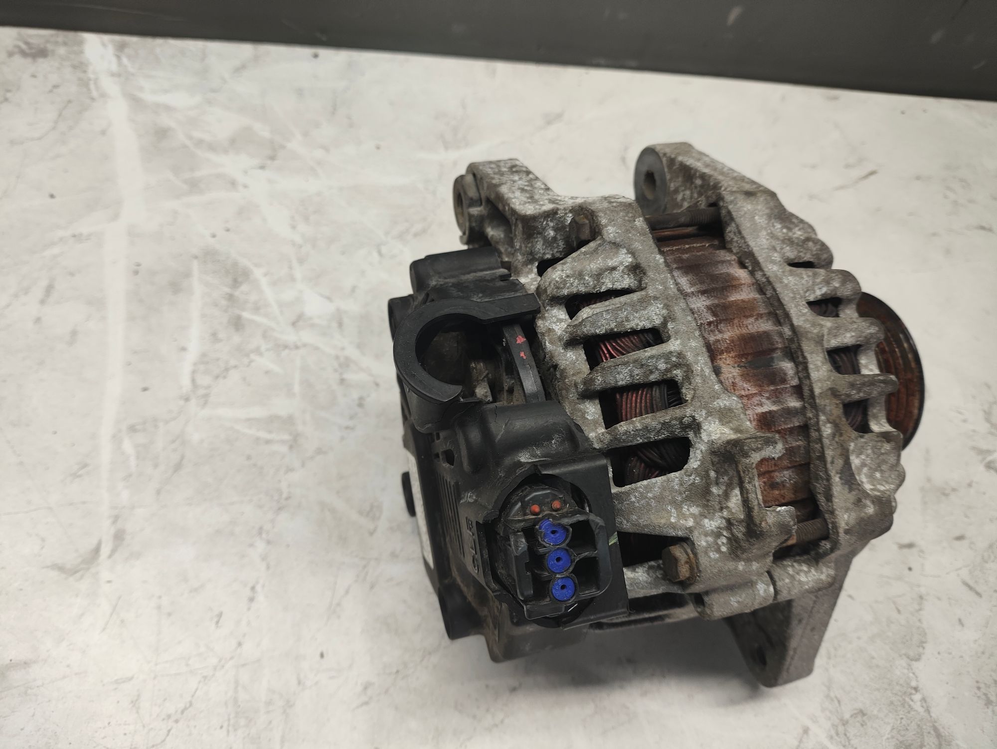 https://ycs.partsauto.market/partsauto-images/thmbs/userImages/6ab8ea4394fc0aced0b69382a3e61955/part/7d07cabd-d306-475c-a1c5-8dee33ad9bd9_1778241044273.jpg
