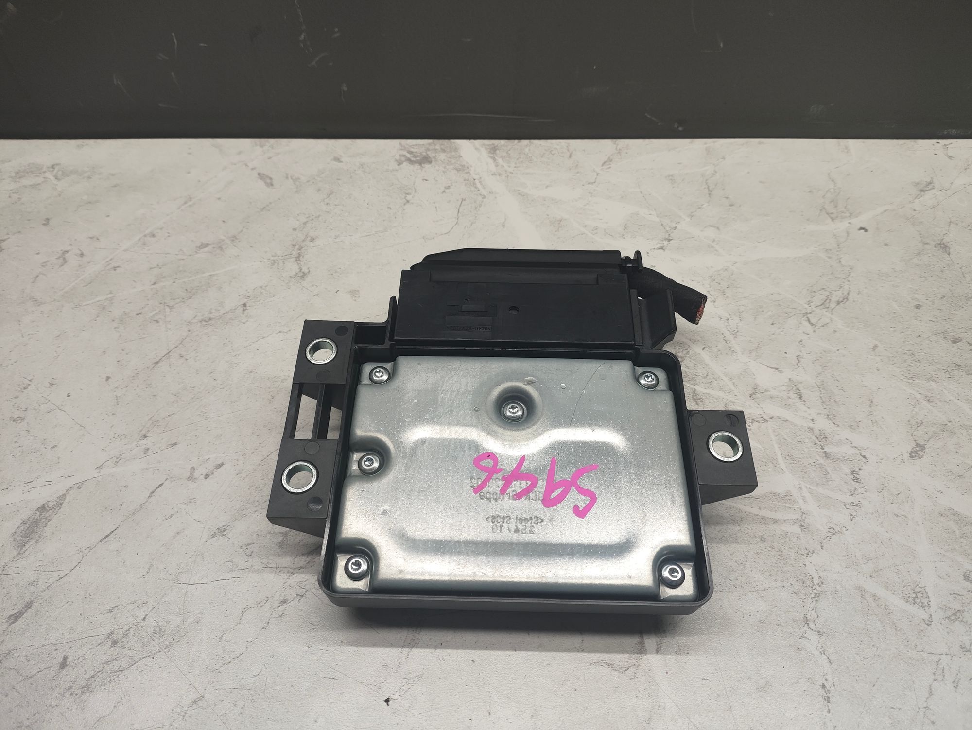 https://ycs.partsauto.market/partsauto-images/thmbs/userImages/6ab8ea4394fc0aced0b69382a3e61955/part/7d594f90-b903-45df-aed1-df31ec946e82_1777715632146.jpg