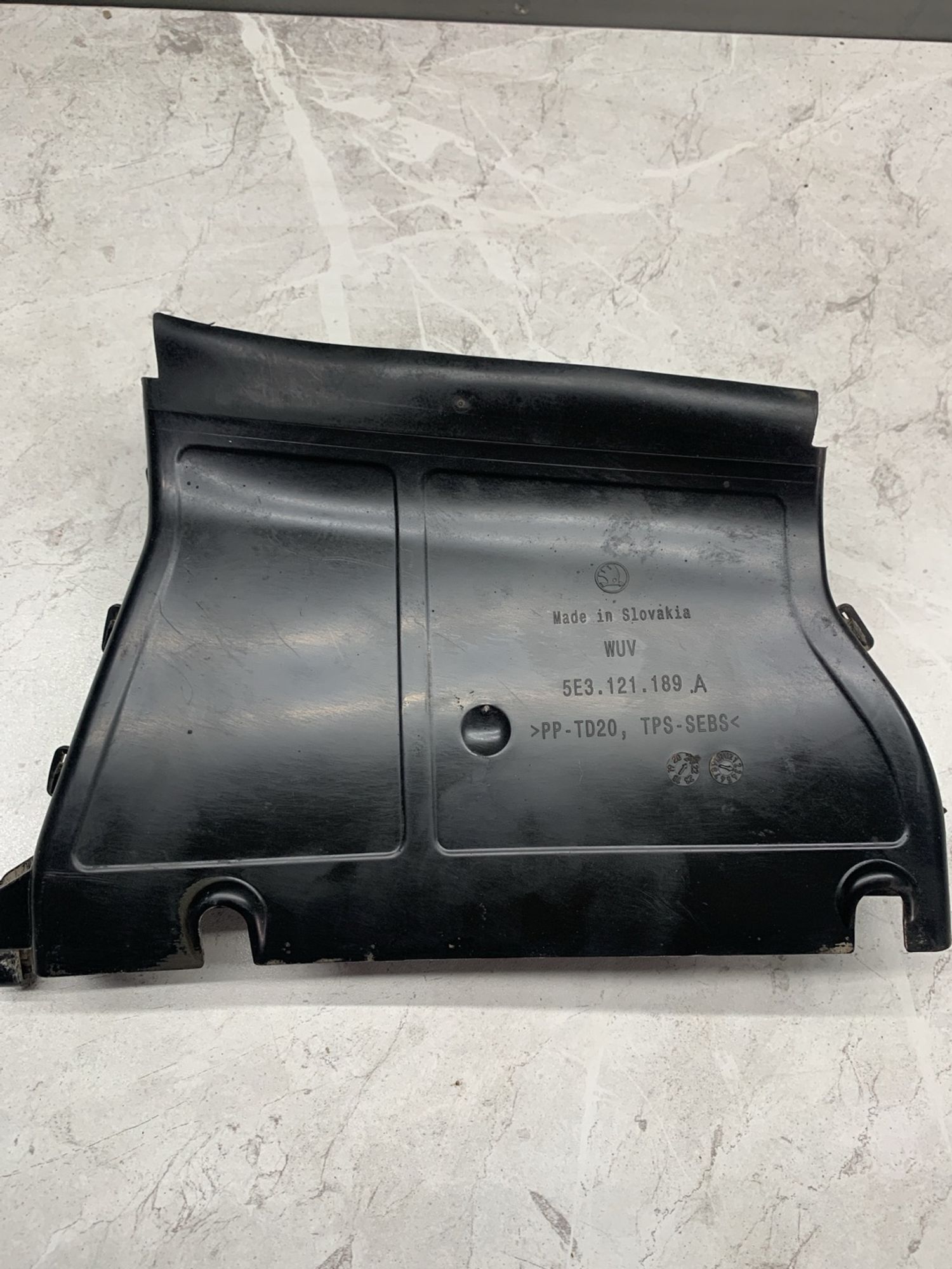 https://ycs.partsauto.market/partsauto-images/thmbs/userImages/6ab8ea4394fc0aced0b69382a3e61955/part/7fa138f7-14d7-426e-9fb2-dfacba834ec2_1773749676556.jpg