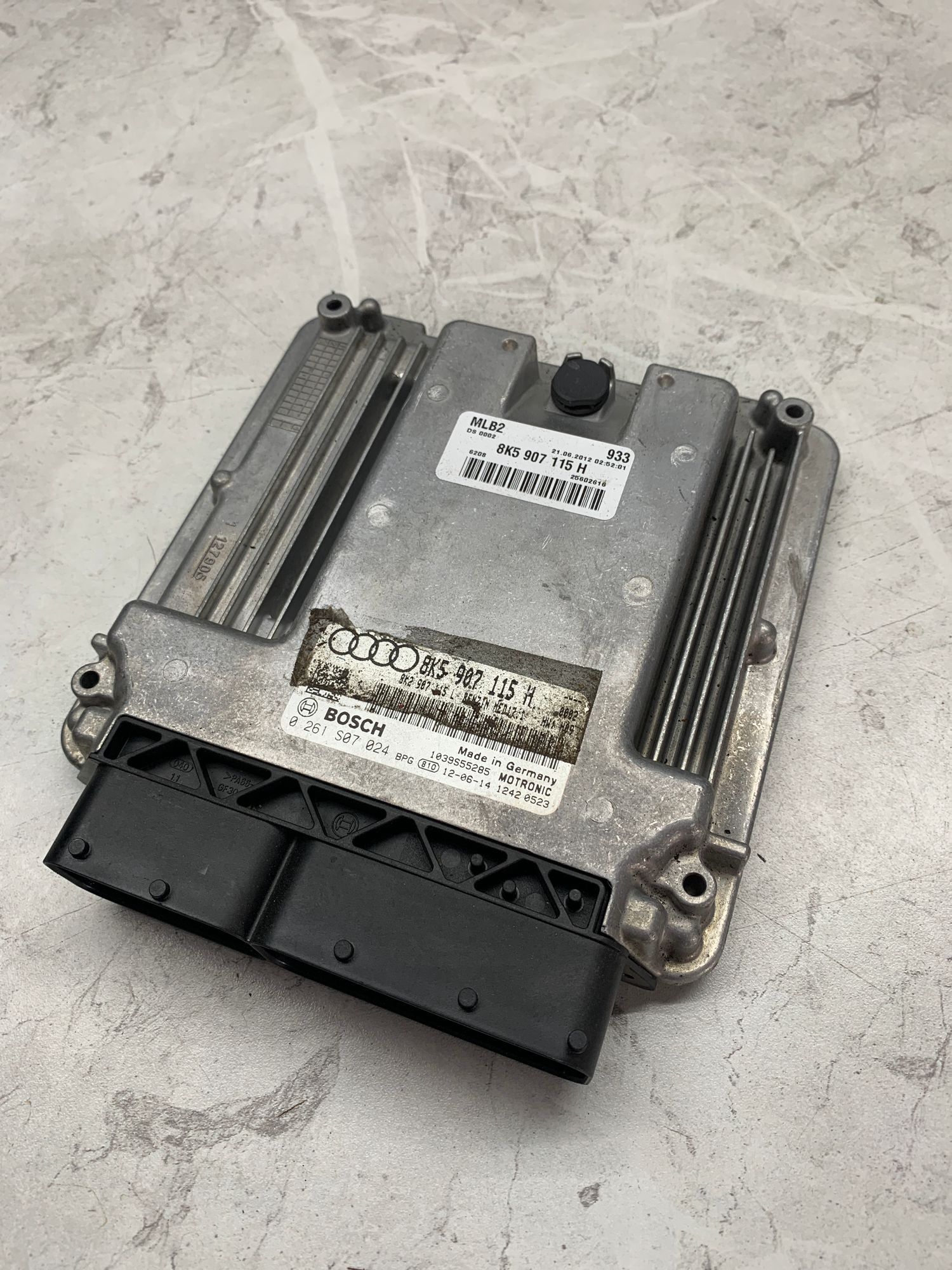 https://ycs.partsauto.market/partsauto-images/thmbs/userImages/6ab8ea4394fc0aced0b69382a3e61955/part/7ff597ff-169d-461f-b38f-591239ba1eb1_1782642407650.jpg