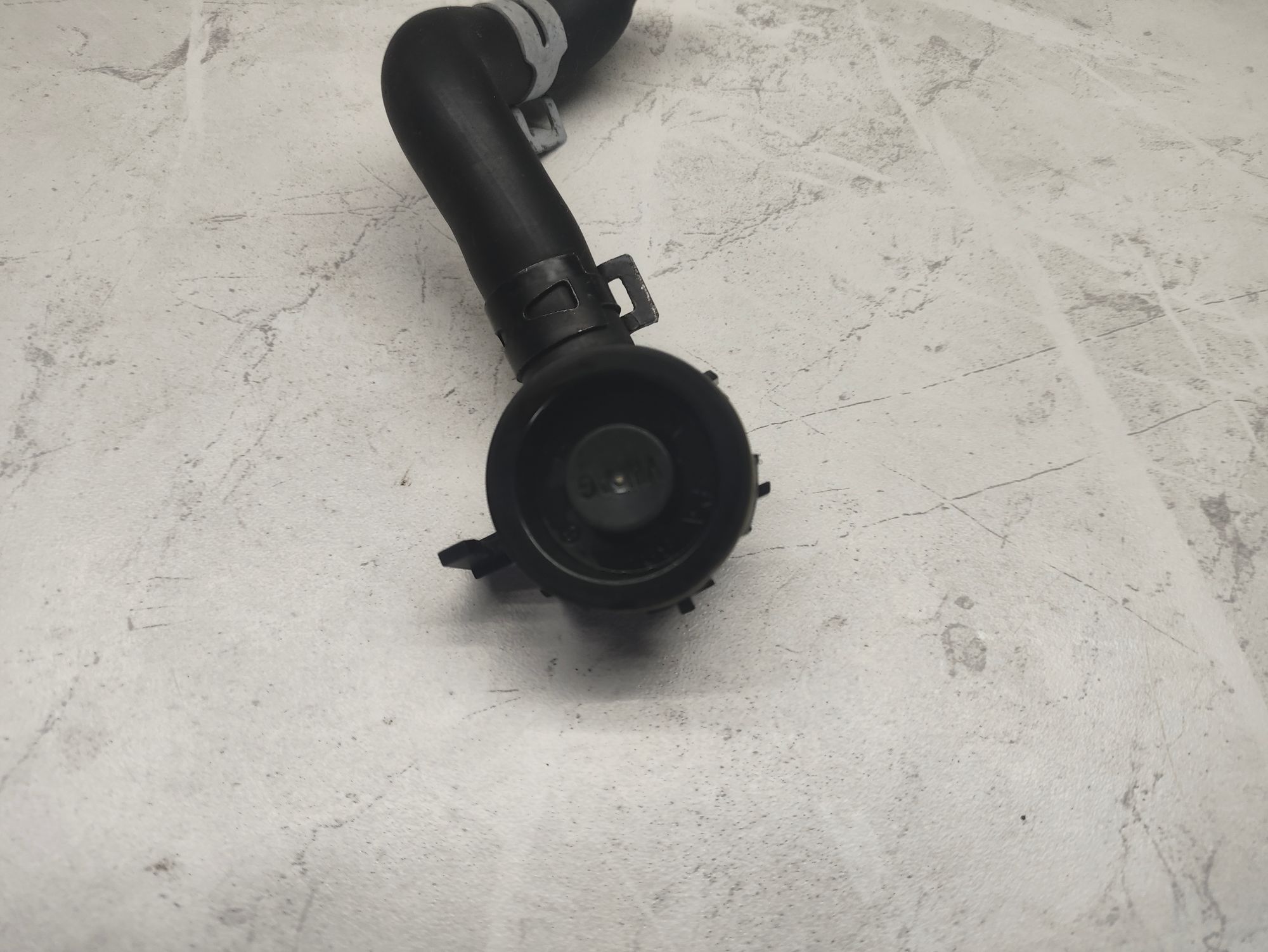 https://ycs.partsauto.market/partsauto-images/thmbs/userImages/6ab8ea4394fc0aced0b69382a3e61955/part/82c5f1cc-ee8a-4b1c-a3ac-4db09cc8b4b3_1775905226225.jpg