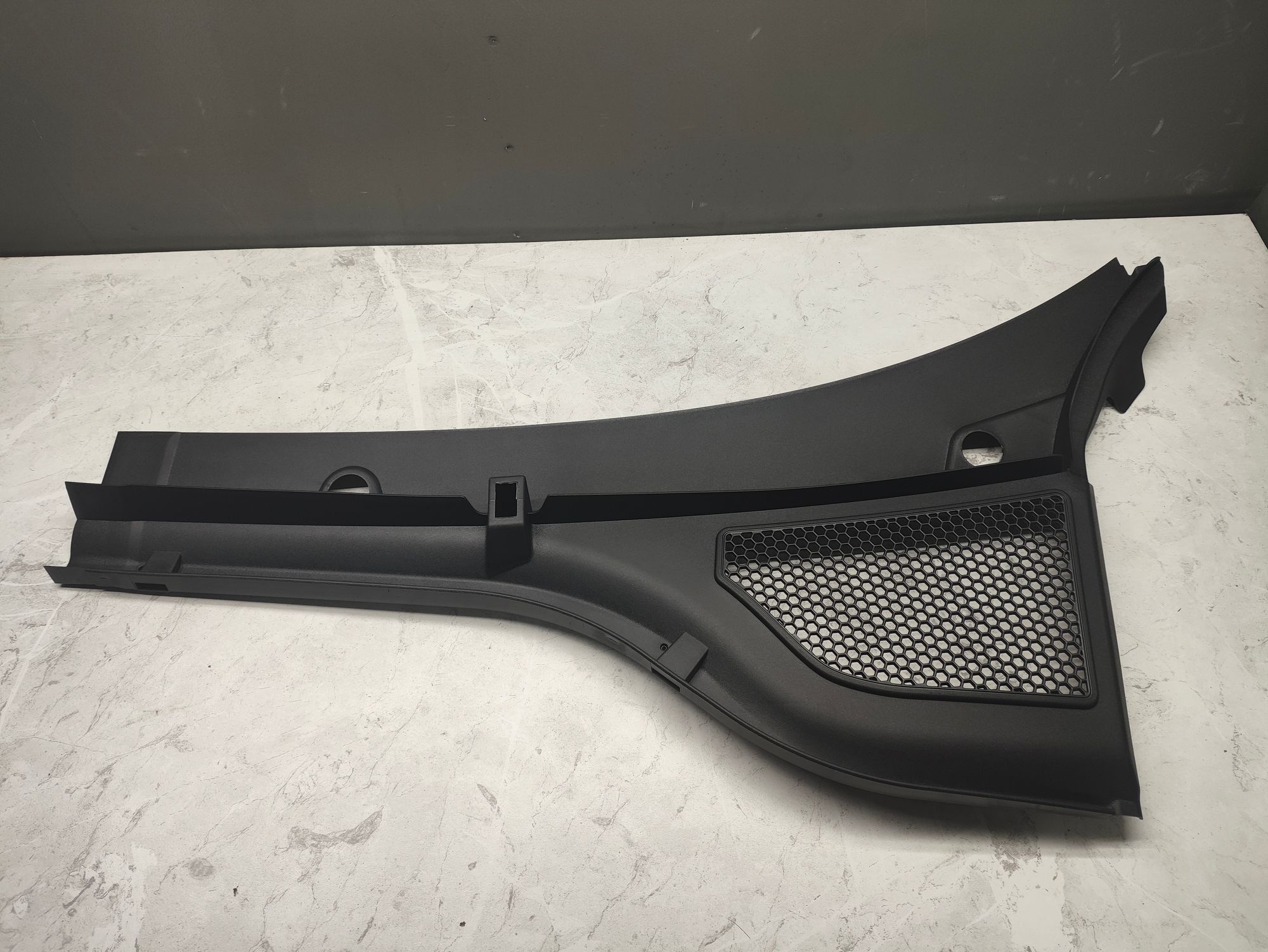 https://ycs.partsauto.market/partsauto-images/thmbs/userImages/6ab8ea4394fc0aced0b69382a3e61955/part/8311d4d2-df5a-40b9-b353-3b0e4f77202c_1775556457158.jpg