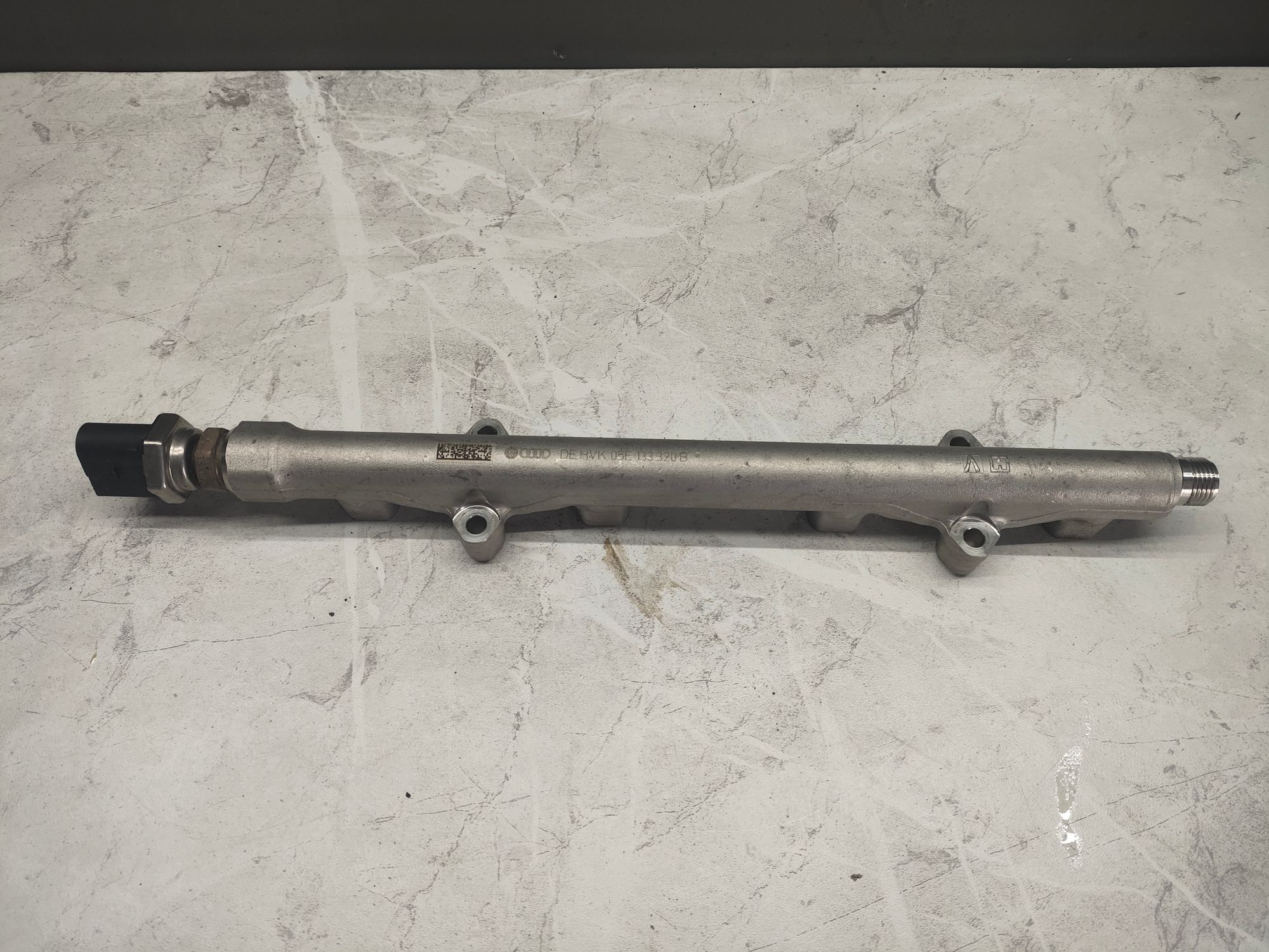 https://ycs.partsauto.market/partsauto-images/thmbs/userImages/6ab8ea4394fc0aced0b69382a3e61955/part/879332a6-29eb-4f41-becf-740aa650e19b_1775904183205.jpg