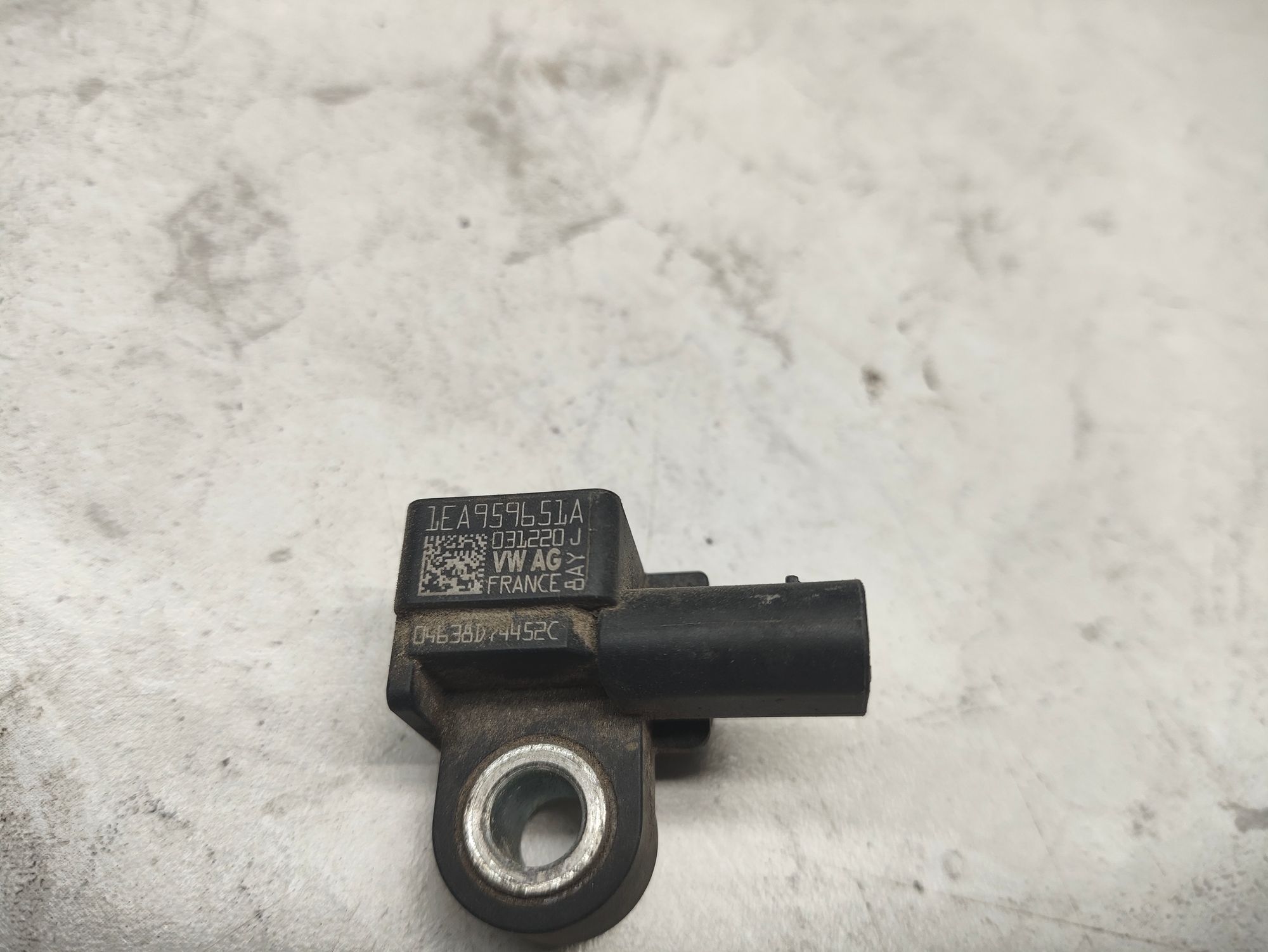 https://ycs.partsauto.market/partsauto-images/thmbs/userImages/6ab8ea4394fc0aced0b69382a3e61955/part/8827c0f7-a27c-4dc7-8c25-583b0f0820c6_1778574377681.jpg