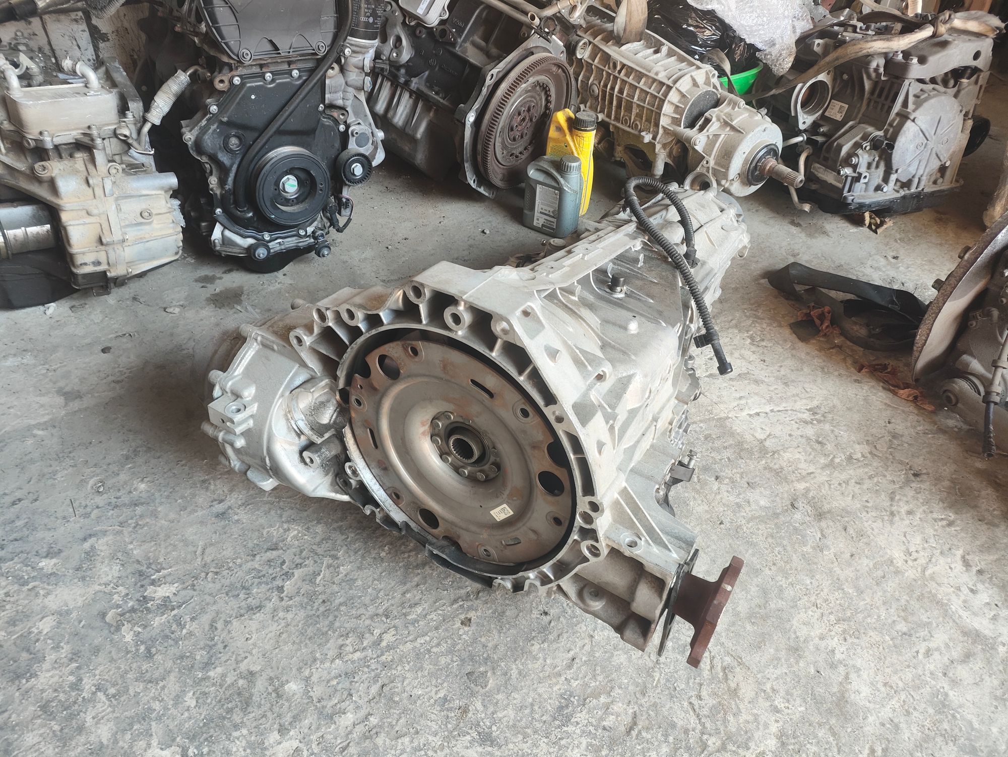 https://ycs.partsauto.market/partsauto-images/thmbs/userImages/6ab8ea4394fc0aced0b69382a3e61955/part/889e7677-f6de-48ac-9d19-a49f8b2c3083_1783594883181.jpg