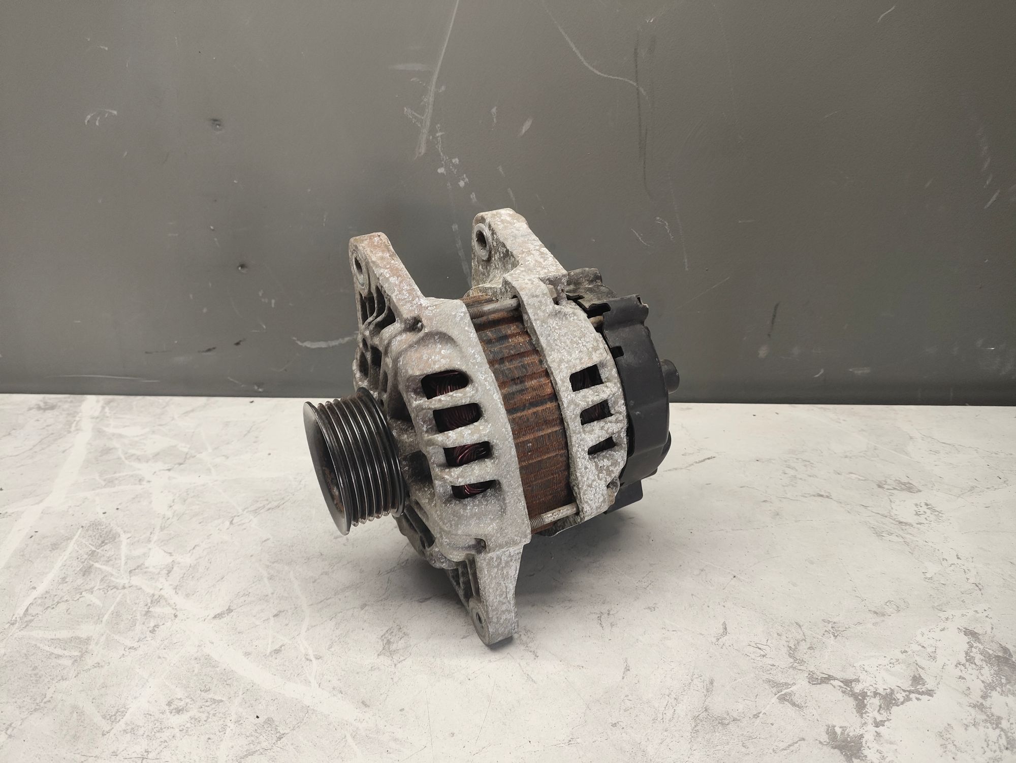 https://ycs.partsauto.market/partsauto-images/thmbs/userImages/6ab8ea4394fc0aced0b69382a3e61955/part/893a143d-f24e-476b-bcb5-ee63ce4955d4_1778241048622.jpg