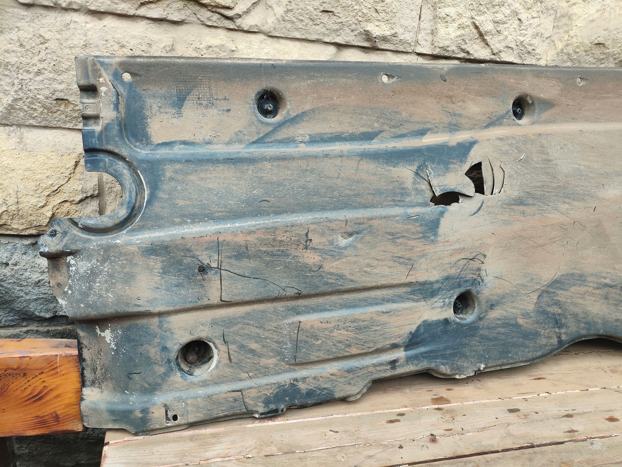 https://ycs.partsauto.market/partsauto-images/thmbs/userImages/6ab8ea4394fc0aced0b69382a3e61955/part/8b9ef786-8ea5-4c22-9c25-99a72c9d9a80_1776770387499.jpg