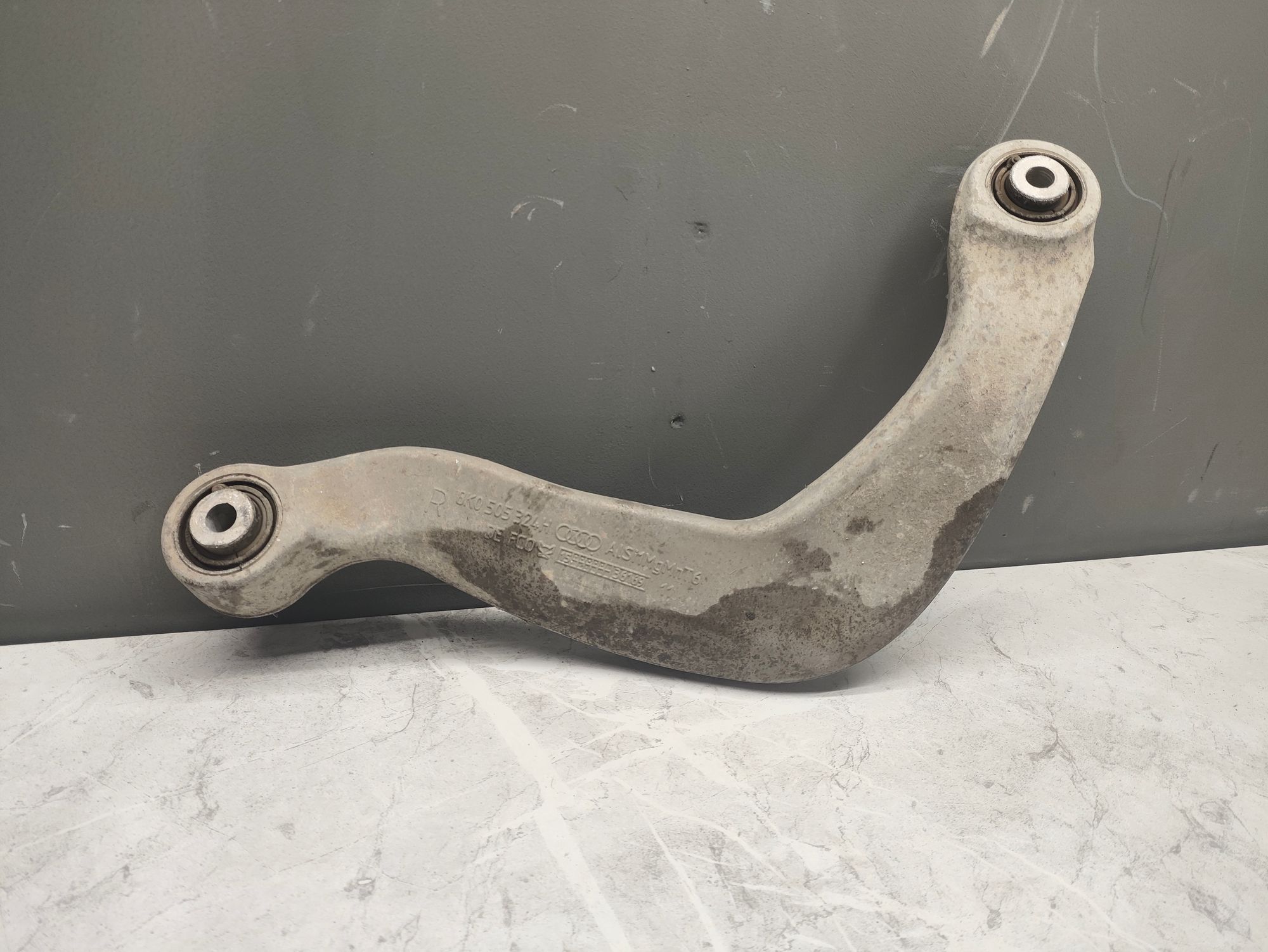 https://ycs.partsauto.market/partsauto-images/thmbs/userImages/6ab8ea4394fc0aced0b69382a3e61955/part/8bdd65bb-f55c-4d42-8b15-a1e0567bcf36_1777629979847.jpg
