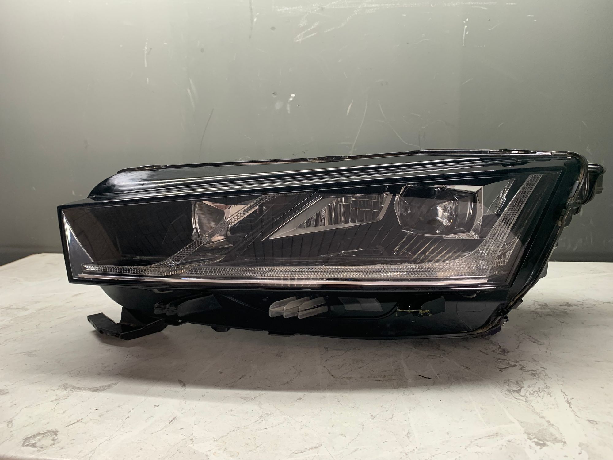 https://ycs.partsauto.market/partsauto-images/thmbs/userImages/6ab8ea4394fc0aced0b69382a3e61955/part/8d3c7cbb-3dff-48b0-b217-5280fdc94aea_1782643485792.jpg