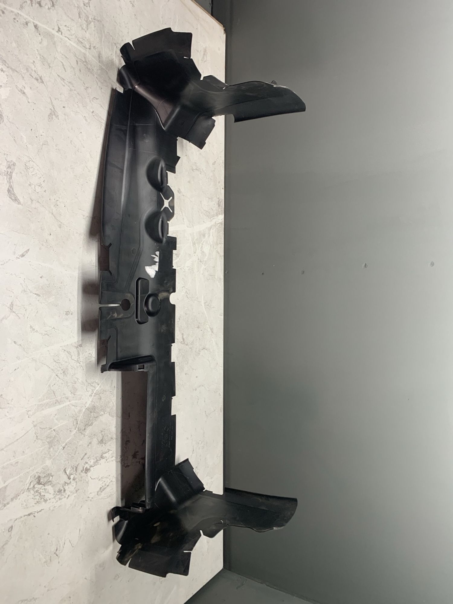 https://ycs.partsauto.market/partsauto-images/thmbs/userImages/6ab8ea4394fc0aced0b69382a3e61955/part/90541820-5cdb-4728-9ee3-d0621067c23b_1773922245291.jpg