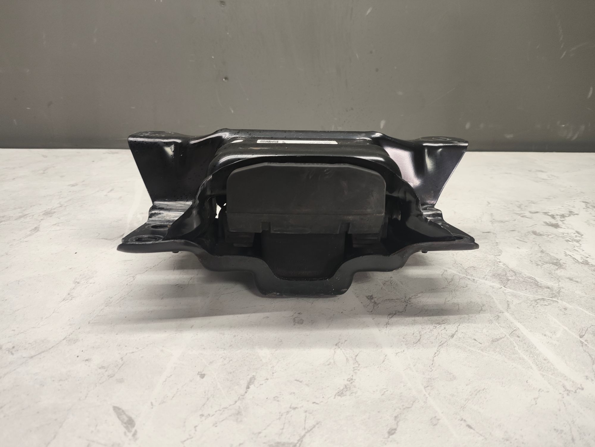 https://ycs.partsauto.market/partsauto-images/thmbs/userImages/6ab8ea4394fc0aced0b69382a3e61955/part/90a826fc-6b61-42a9-a5fa-6453396fa20f_1776336764602.jpg