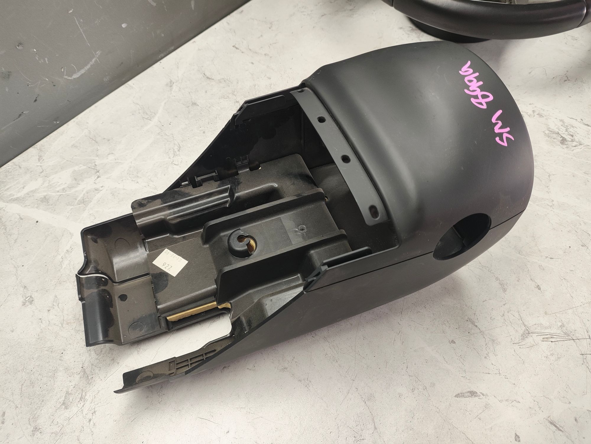 https://ycs.partsauto.market/partsauto-images/thmbs/userImages/6ab8ea4394fc0aced0b69382a3e61955/part/921dda31-1592-4bbb-811a-c7388891e2a5_1787305927744.jpg