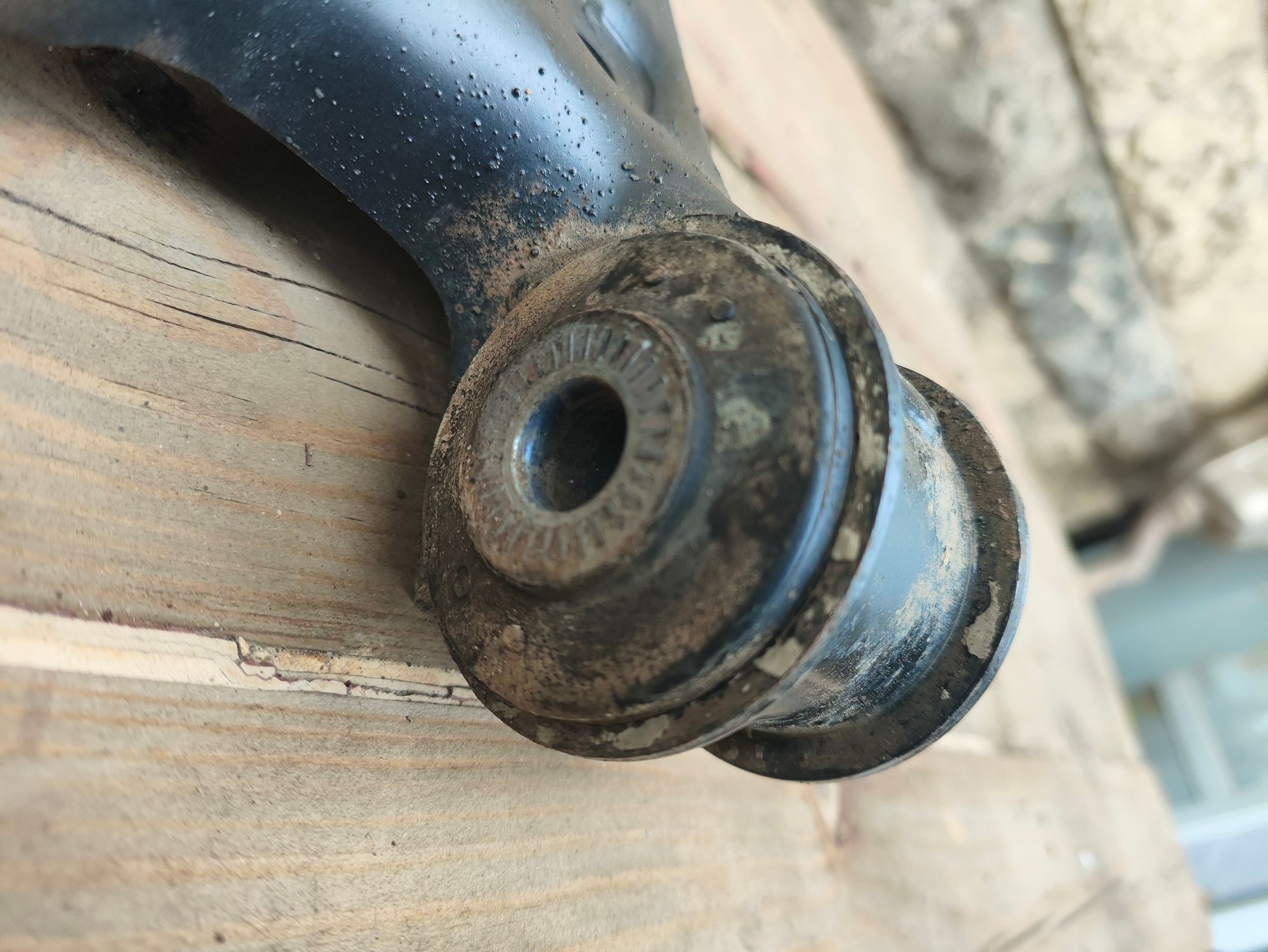 https://ycs.partsauto.market/partsauto-images/thmbs/userImages/6ab8ea4394fc0aced0b69382a3e61955/part/92495d77-1d92-404e-831d-e2b330f1df7a_1776769269799.jpg