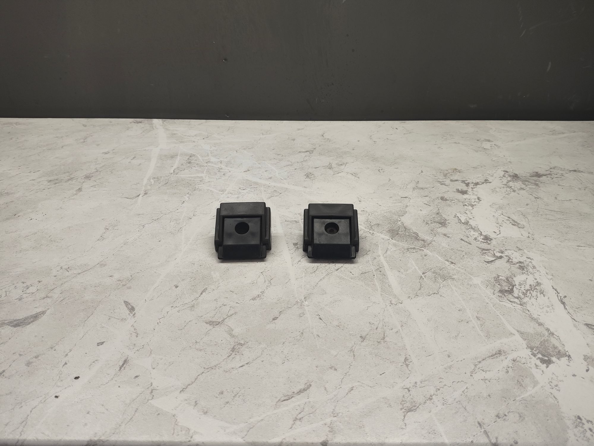 https://ycs.partsauto.market/partsauto-images/thmbs/userImages/6ab8ea4394fc0aced0b69382a3e61955/part/92c351f2-b282-4ecb-a9f6-ac9bc8abf7db_1775814453117.jpg