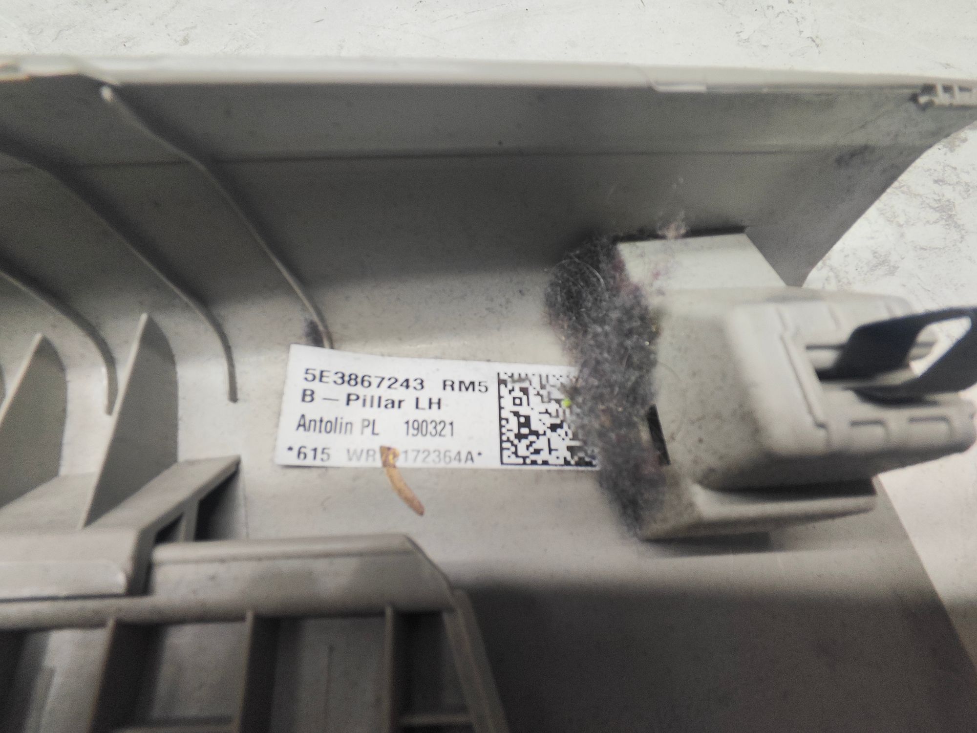https://ycs.partsauto.market/partsauto-images/thmbs/userImages/6ab8ea4394fc0aced0b69382a3e61955/part/954e8b6e-ca4c-4ef2-a1f1-bec34d2cfe73_1775737540440.jpg