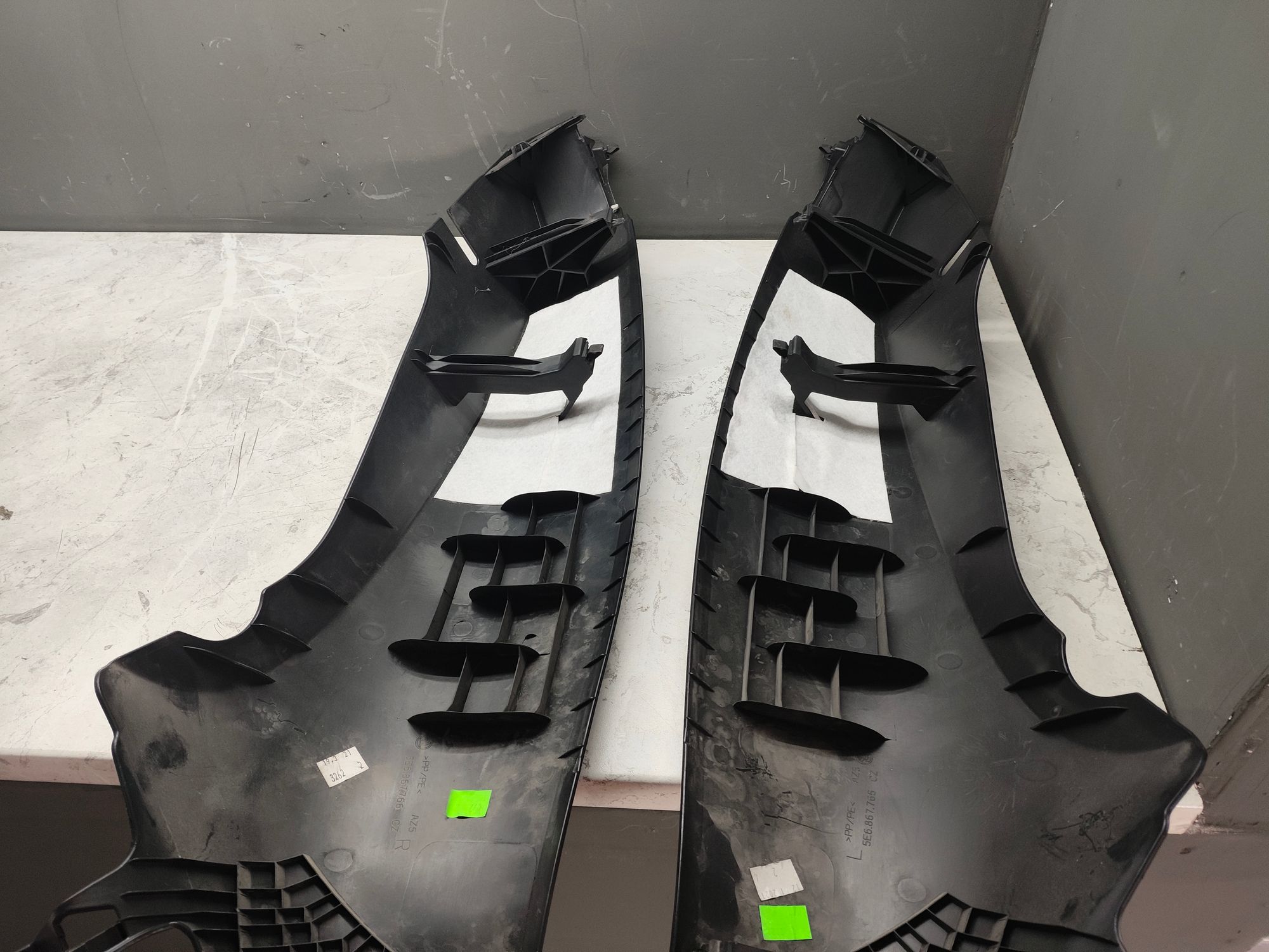 https://ycs.partsauto.market/partsauto-images/thmbs/userImages/6ab8ea4394fc0aced0b69382a3e61955/part/97290ce4-35d5-4266-902b-09ed16689848_1784193743552.jpg