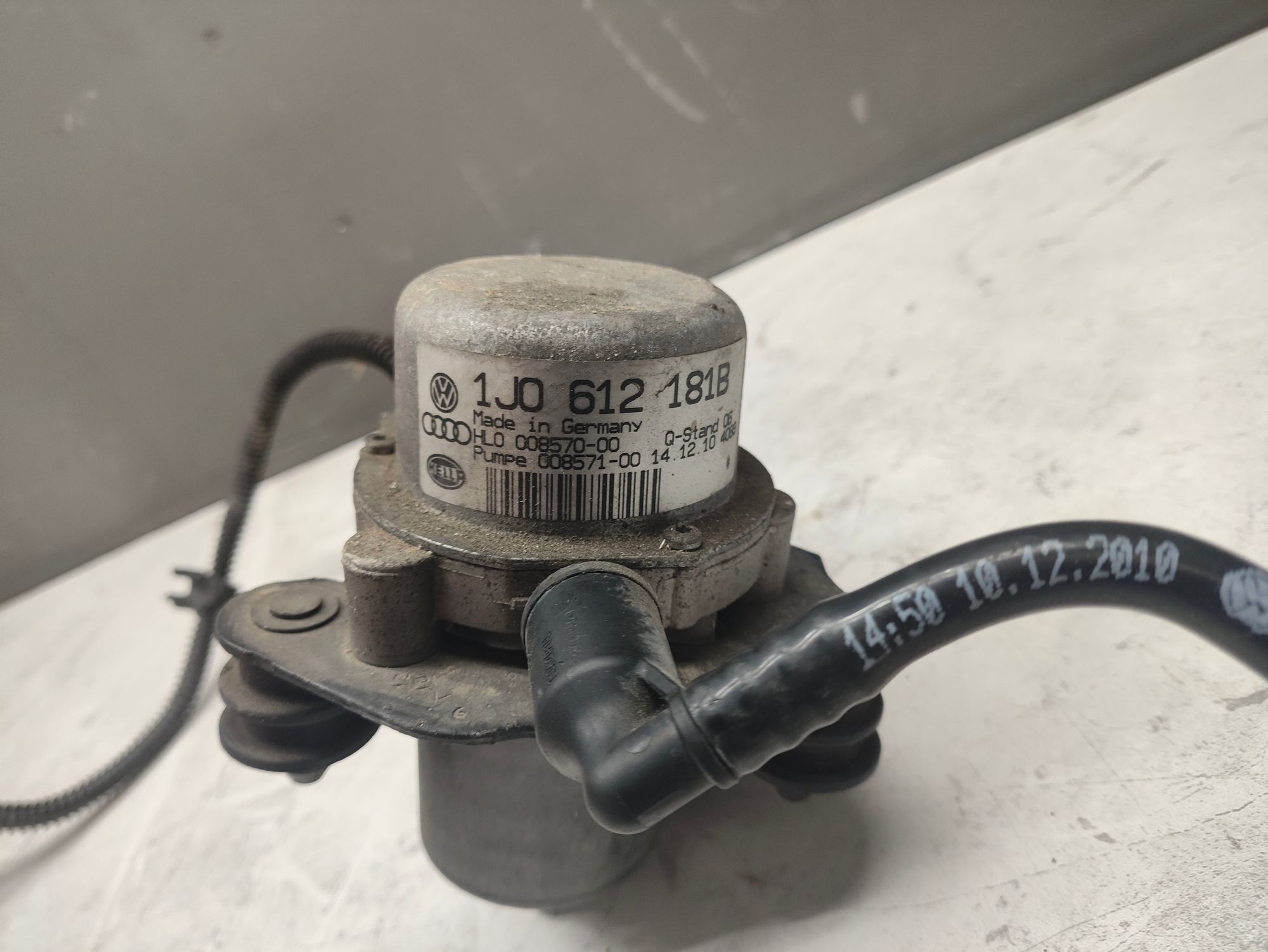 https://ycs.partsauto.market/partsauto-images/thmbs/userImages/6ab8ea4394fc0aced0b69382a3e61955/part/98422e84-2333-4375-bf43-4da93d833186_1778579945177.jpg