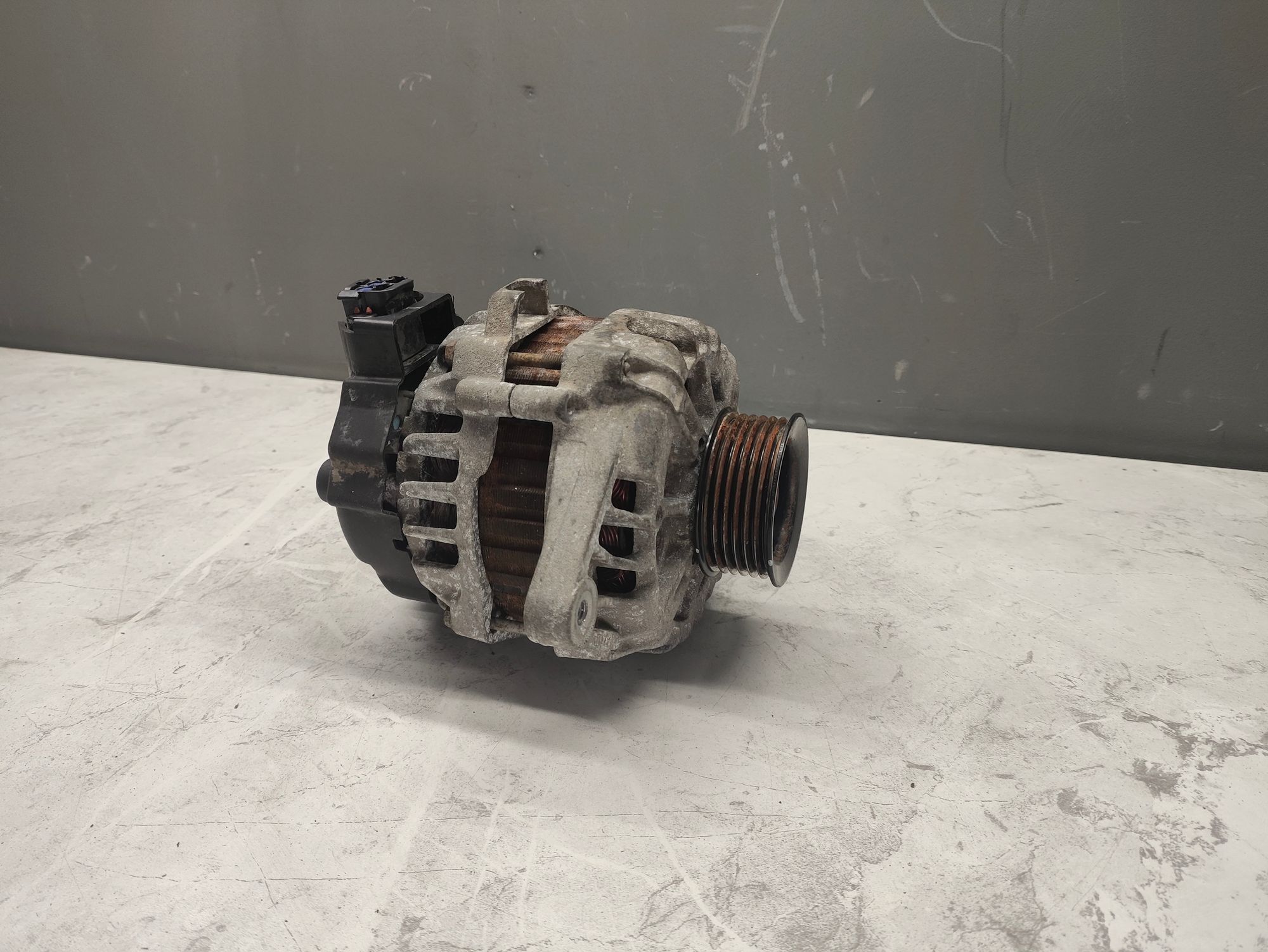 https://ycs.partsauto.market/partsauto-images/thmbs/userImages/6ab8ea4394fc0aced0b69382a3e61955/part/993ce6f7-0170-42c1-affc-8beff58bc0a0_1778241041388.jpg