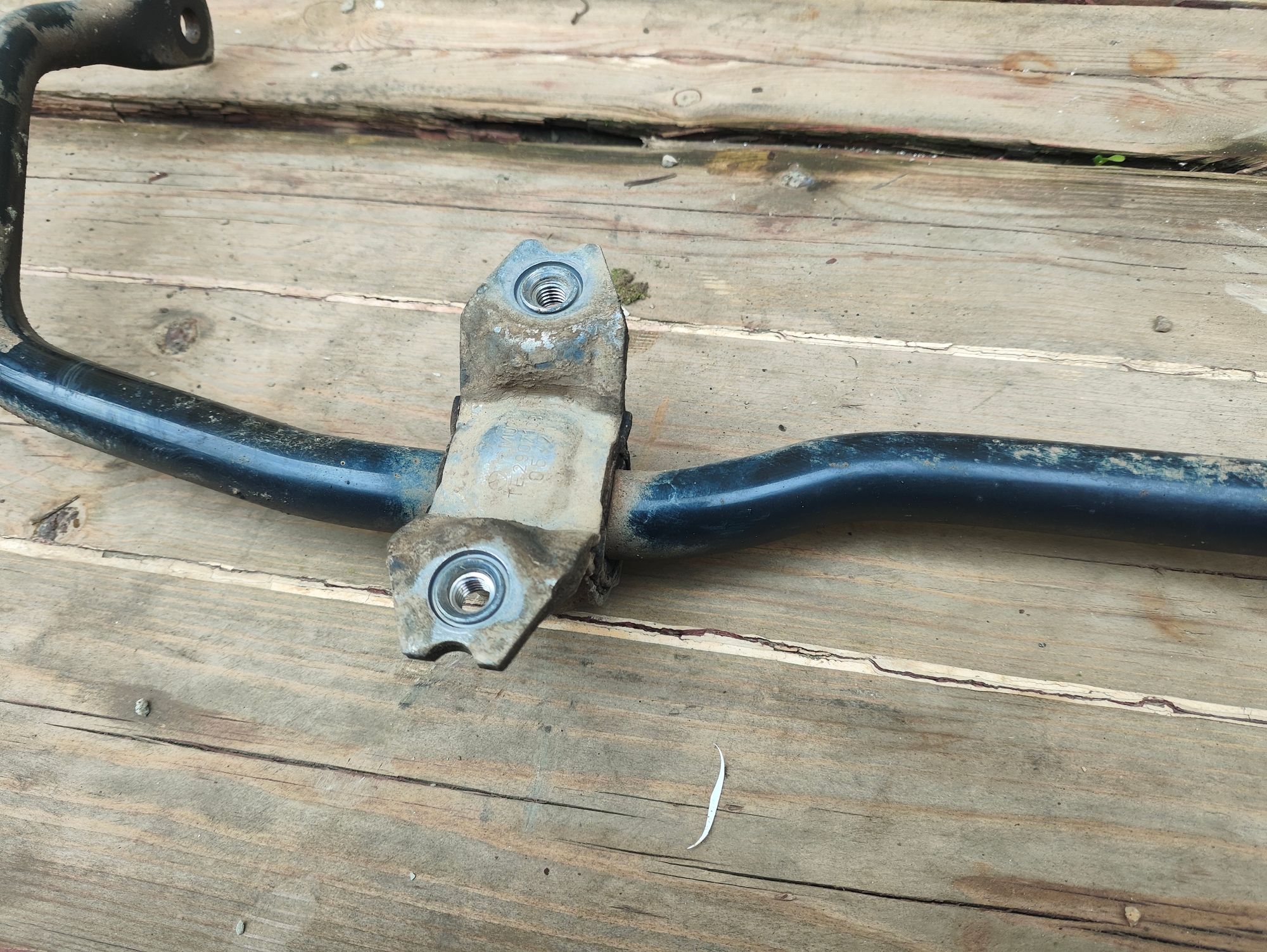 https://ycs.partsauto.market/partsauto-images/thmbs/userImages/6ab8ea4394fc0aced0b69382a3e61955/part/9a3d2755-7188-44e6-87b7-24111e416fb1_1776769100382.jpg