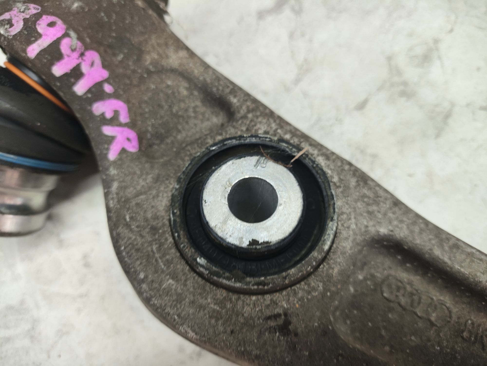 https://ycs.partsauto.market/partsauto-images/thmbs/userImages/6ab8ea4394fc0aced0b69382a3e61955/part/9c01fcde-88f7-4622-bcd6-bee63d23cbd1_1784191325584.jpg
