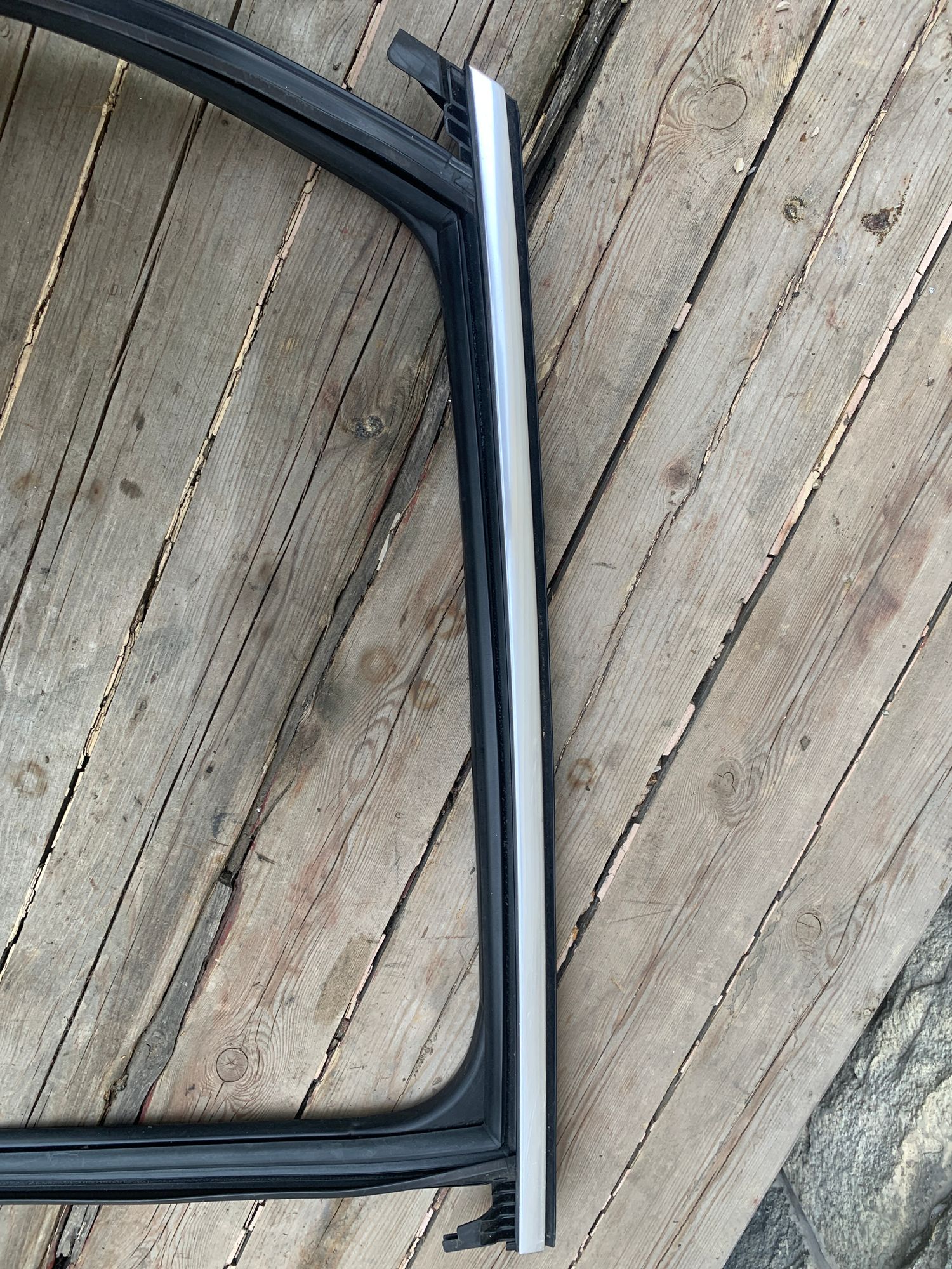 https://ycs.partsauto.market/partsauto-images/thmbs/userImages/6ab8ea4394fc0aced0b69382a3e61955/part/a237484f-b084-43c0-91cb-1a4d8feae4b3_1786102214598.jpg
