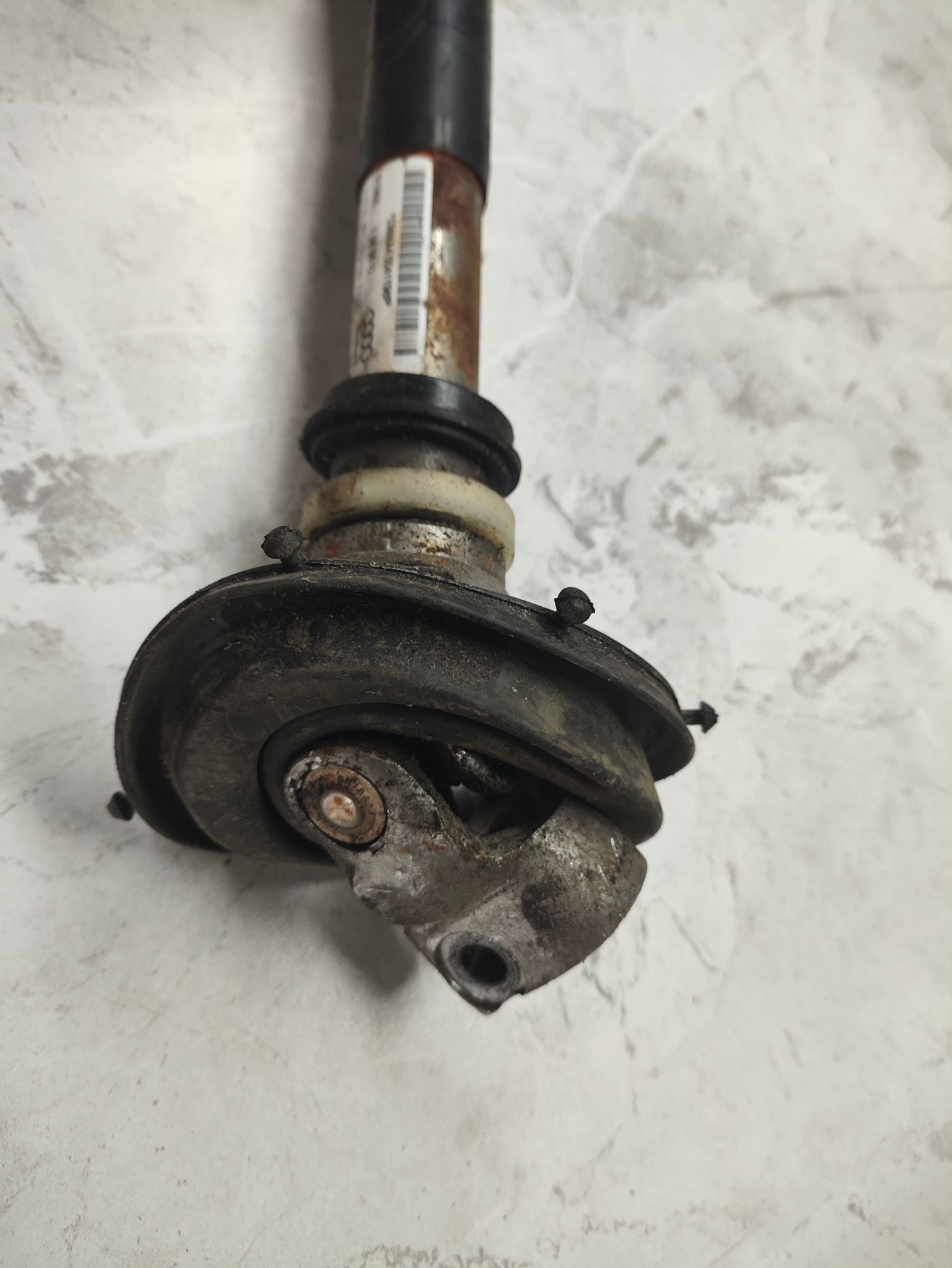 https://ycs.partsauto.market/partsauto-images/thmbs/userImages/6ab8ea4394fc0aced0b69382a3e61955/part/a253565b-9c07-4f52-99ce-812aacfbc195_1784122761194.jpg