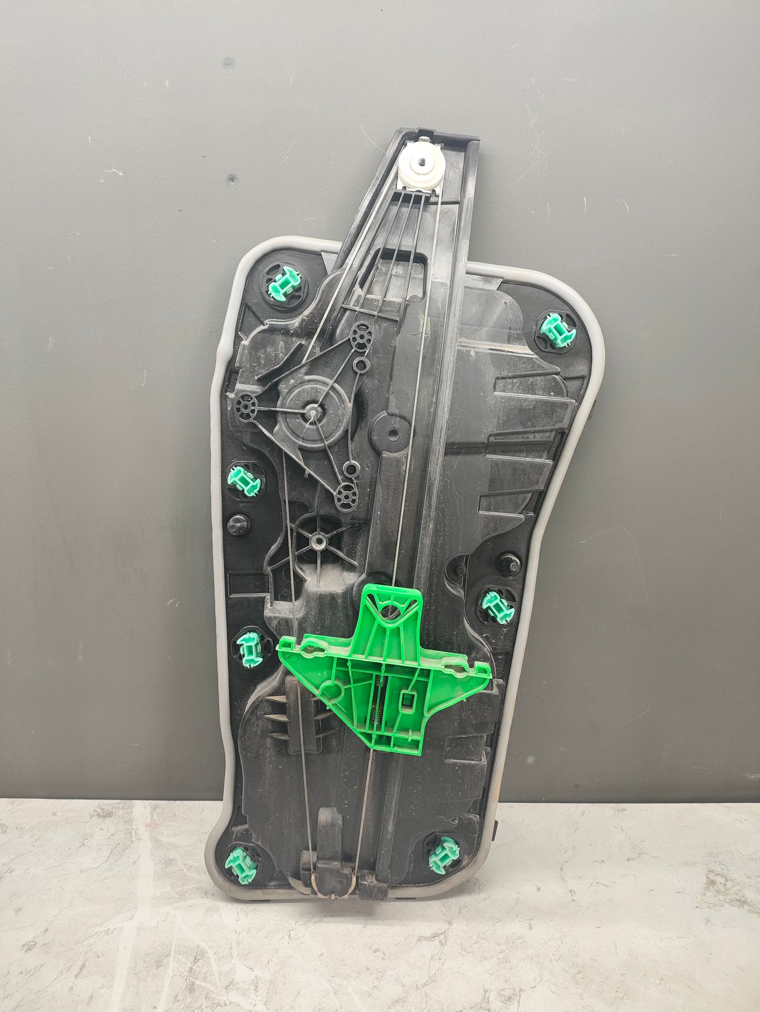 https://ycs.partsauto.market/partsauto-images/thmbs/userImages/6ab8ea4394fc0aced0b69382a3e61955/part/a33f68bb-592c-453d-9a16-1dbff13e71ca_1776158878541.jpg