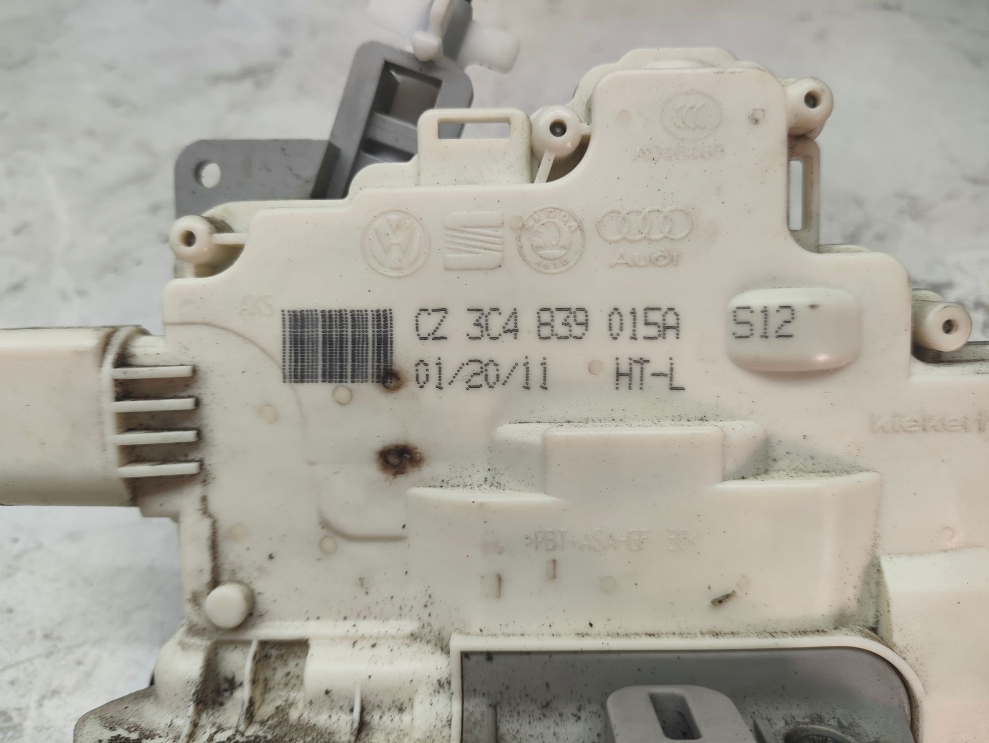 https://ycs.partsauto.market/partsauto-images/thmbs/userImages/6ab8ea4394fc0aced0b69382a3e61955/part/a4f422ed-96a5-411c-9ee0-74f20fc73a9c_1784621902311.jpg