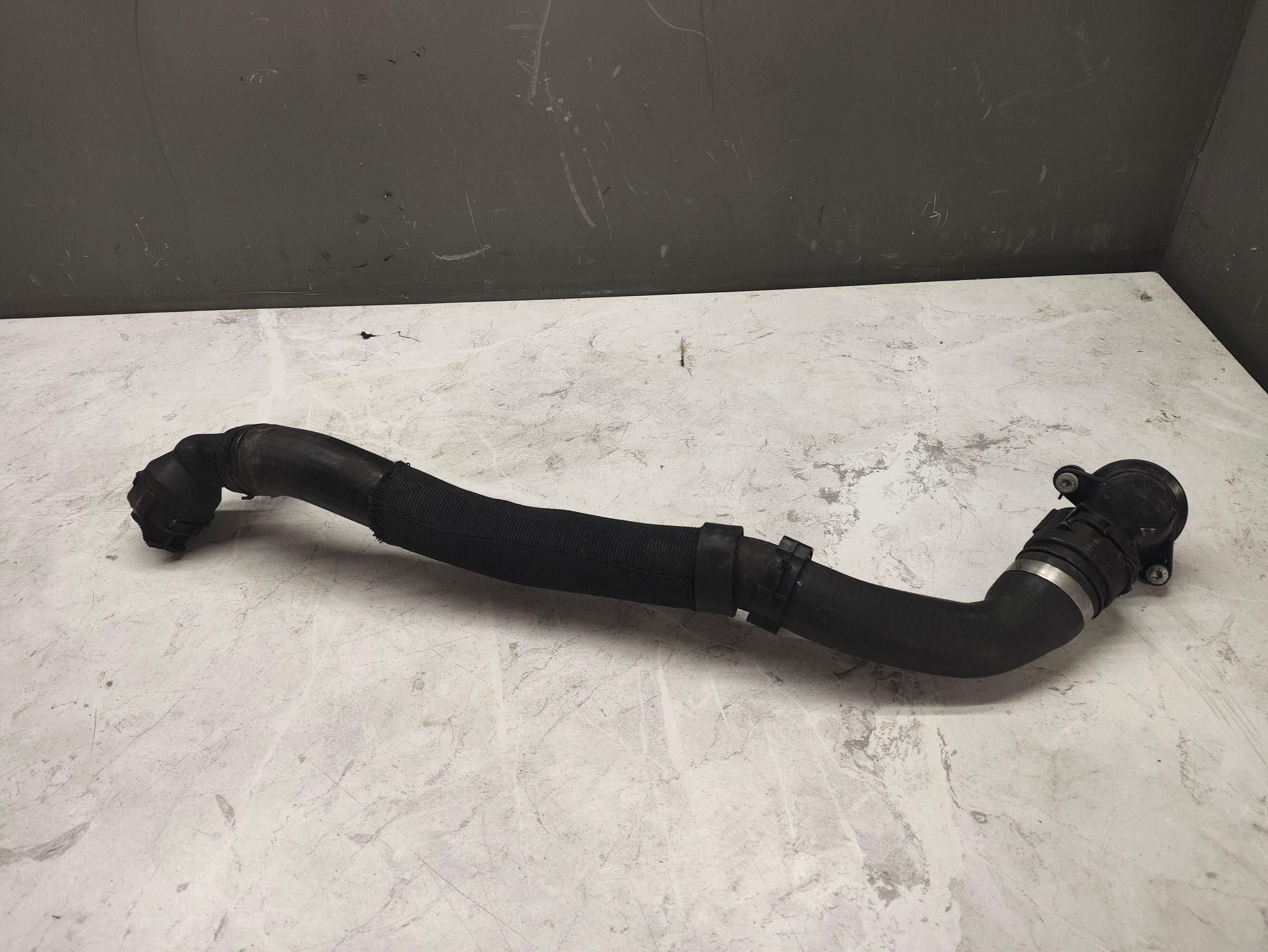 https://ycs.partsauto.market/partsauto-images/thmbs/userImages/6ab8ea4394fc0aced0b69382a3e61955/part/a80b35e3-5492-4928-9dd6-93cc2d54b8d7_1778929556179.jpg