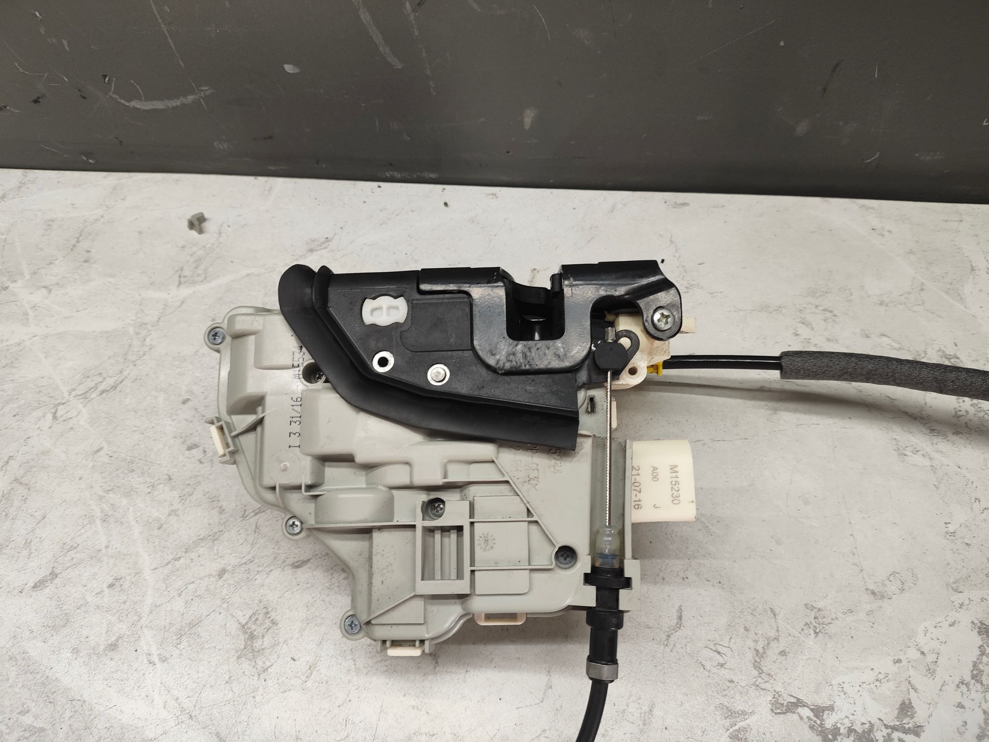 https://ycs.partsauto.market/partsauto-images/thmbs/userImages/6ab8ea4394fc0aced0b69382a3e61955/part/a8e96bf5-666e-4c24-a292-ae7600e0c3f5_1784194776944.jpg