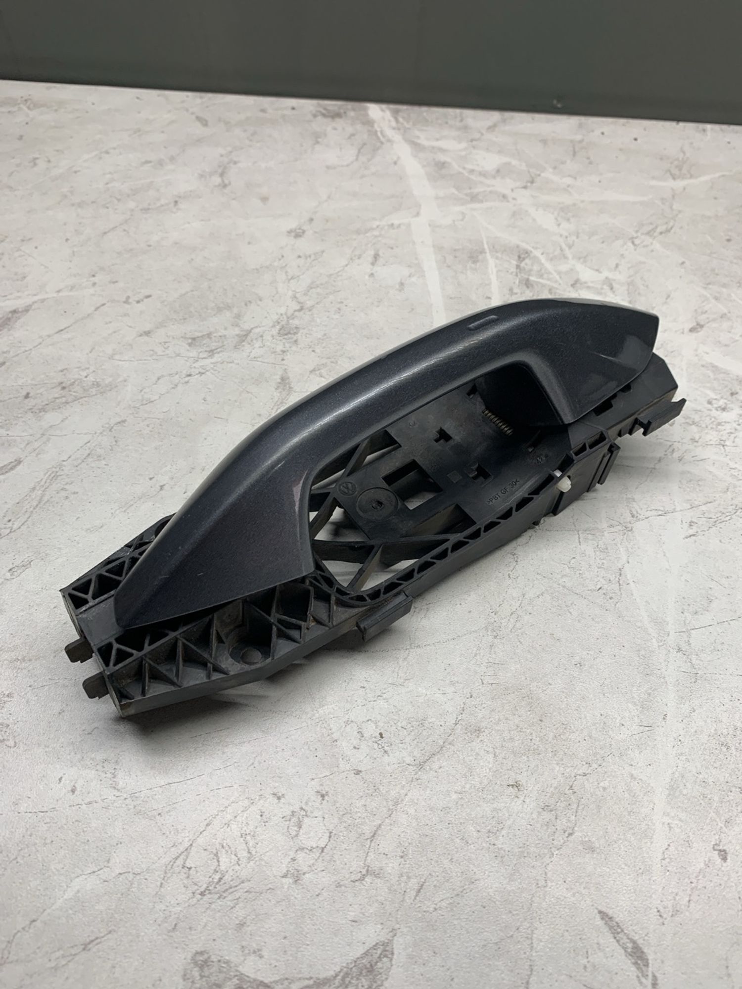https://ycs.partsauto.market/partsauto-images/thmbs/userImages/6ab8ea4394fc0aced0b69382a3e61955/part/aa05b84d-c0f8-43d2-b557-f67d45450e50_1774602473144.jpg