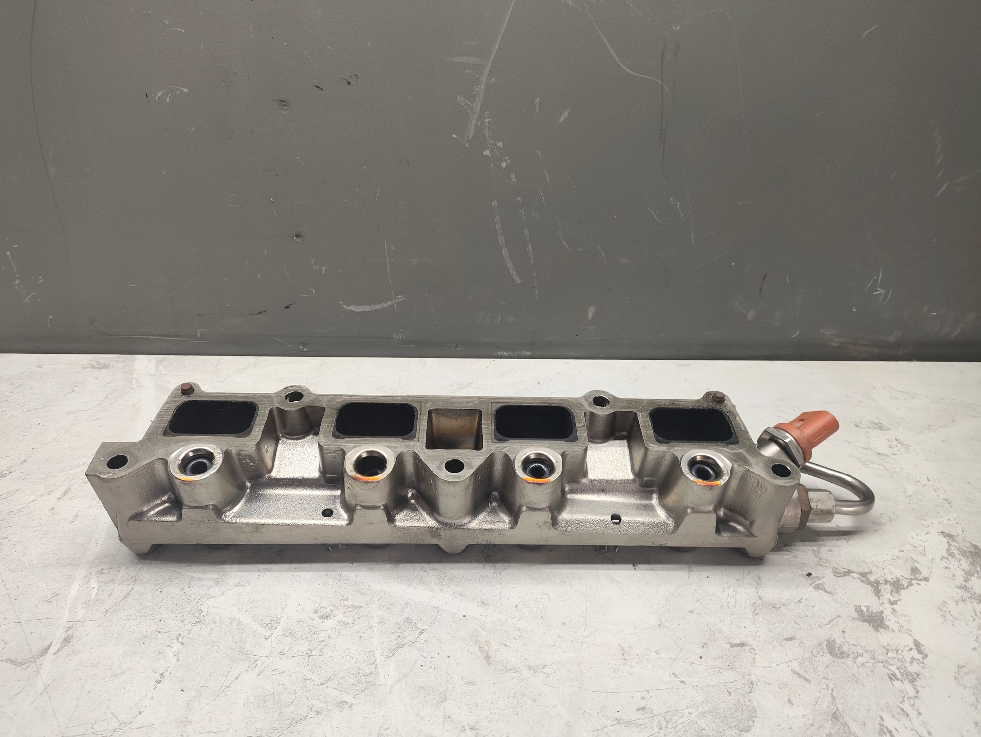 https://ycs.partsauto.market/partsauto-images/thmbs/userImages/6ab8ea4394fc0aced0b69382a3e61955/part/aa0e3148-056a-42bb-8e26-8ca63d995e80_1778586446150.jpg