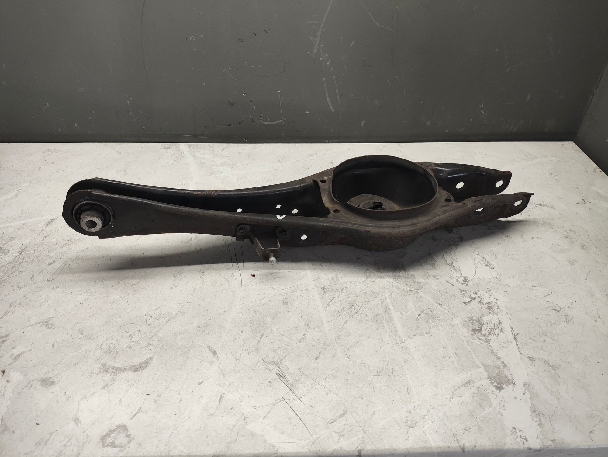 https://ycs.partsauto.market/partsauto-images/thmbs/userImages/6ab8ea4394fc0aced0b69382a3e61955/part/ab55f06e-1f6d-4430-b797-79414bae70cf_1787311795562.jpg