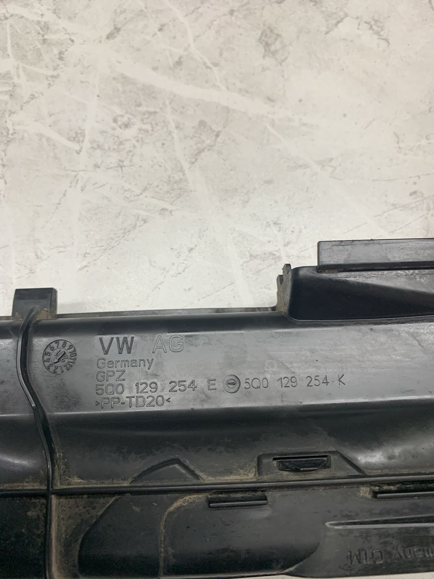 https://ycs.partsauto.market/partsauto-images/thmbs/userImages/6ab8ea4394fc0aced0b69382a3e61955/part/ab9114a6-9bf9-4034-a9e0-5470681c5e9f_1773923241968.jpg