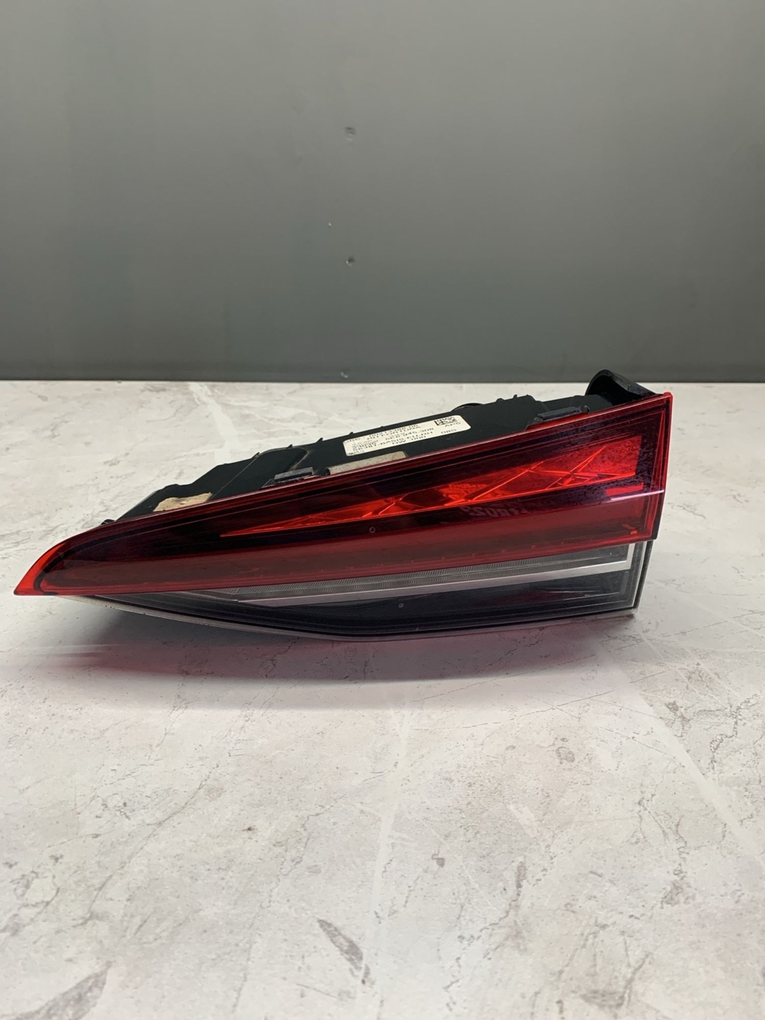https://ycs.partsauto.market/partsauto-images/thmbs/userImages/6ab8ea4394fc0aced0b69382a3e61955/part/abe9f655-ad6f-46ad-8d34-892e41c101f6_1773406472557.jpg