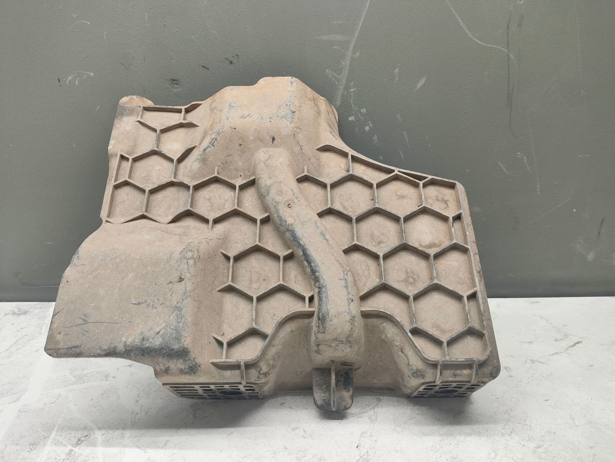 https://ycs.partsauto.market/partsauto-images/thmbs/userImages/6ab8ea4394fc0aced0b69382a3e61955/part/b11fc42d-85de-4bc5-b355-f756d1e1bacc_1778573574850.jpg