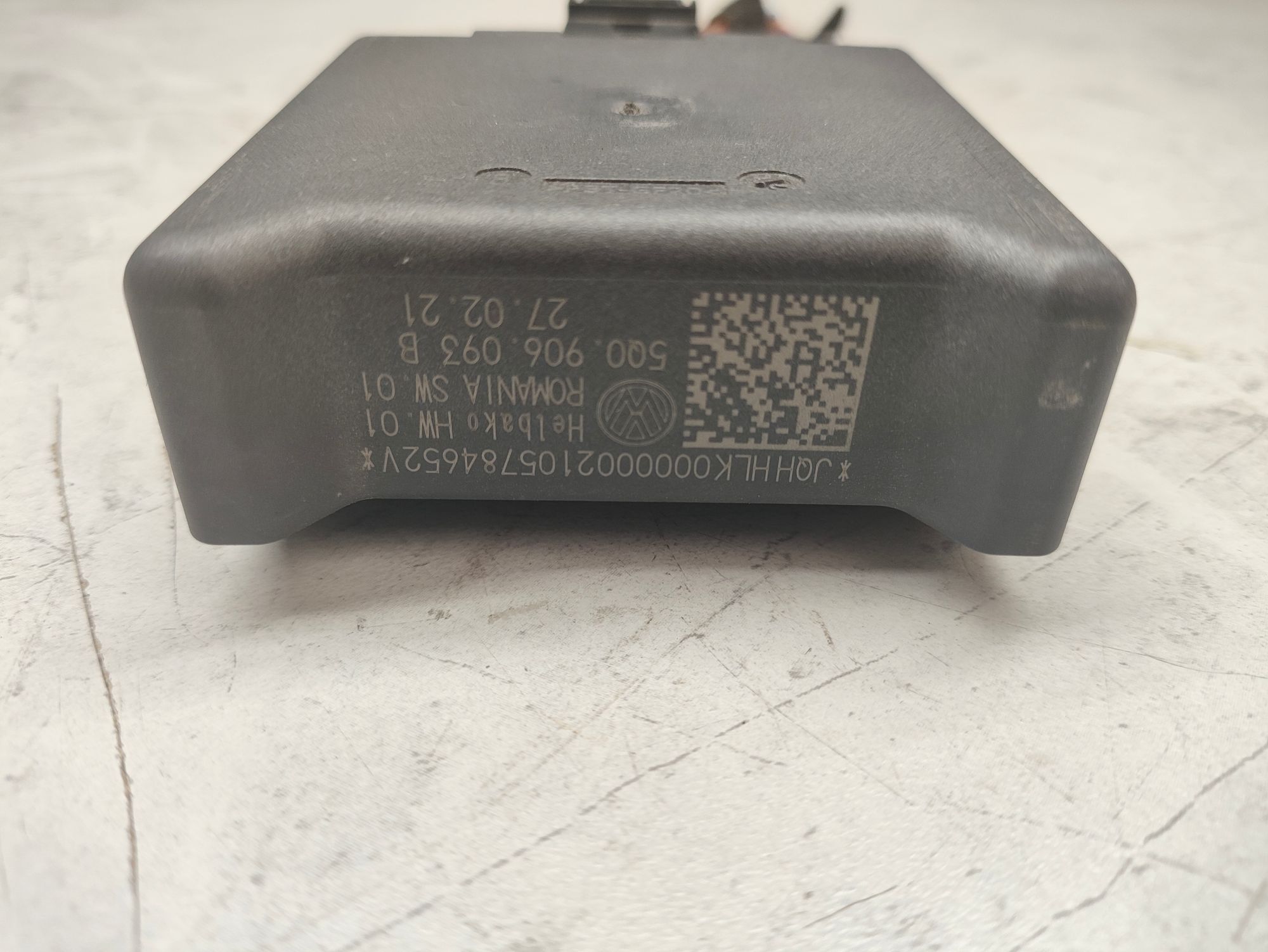 https://ycs.partsauto.market/partsauto-images/thmbs/userImages/6ab8ea4394fc0aced0b69382a3e61955/part/b1312a5c-7cc4-439b-a25b-8c62cd50cbfb_1784105318615.jpg