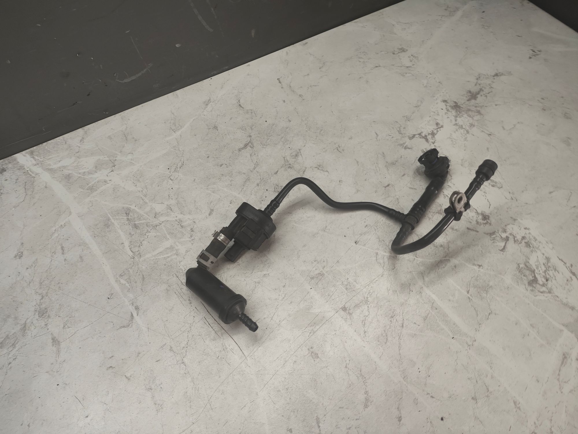 https://ycs.partsauto.market/partsauto-images/thmbs/userImages/6ab8ea4394fc0aced0b69382a3e61955/part/b16d378b-c20f-4995-a18c-75ab35222624_1785400963403.jpg