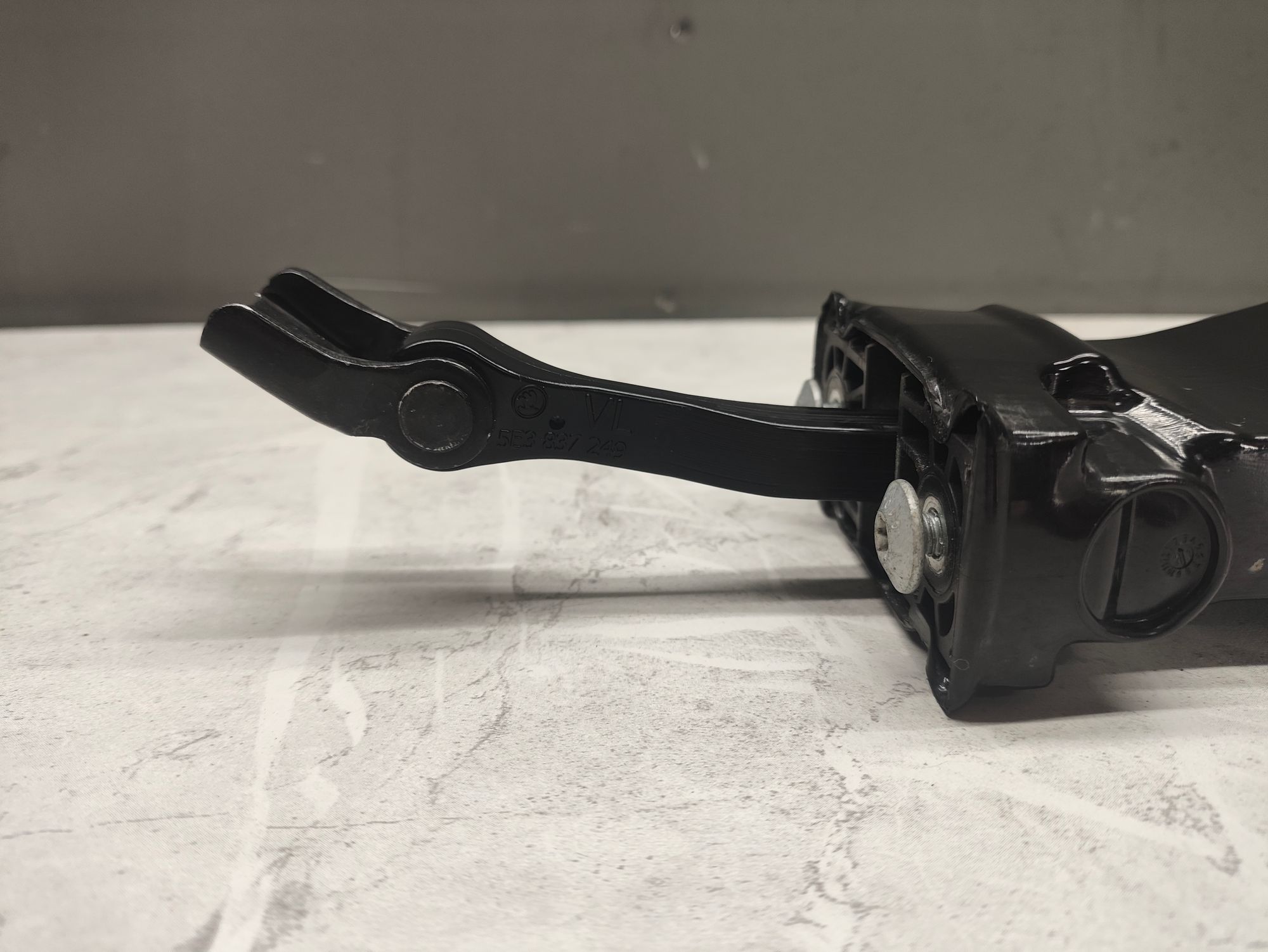 https://ycs.partsauto.market/partsauto-images/thmbs/userImages/6ab8ea4394fc0aced0b69382a3e61955/part/b1bfbb9f-4c0d-4b52-be34-6cd5578bf150_1776263563521.jpg
